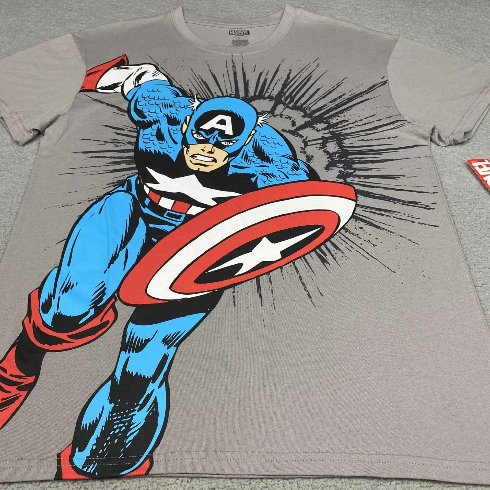 Marvel Captain America T Shirt Men’s Size Large New With Tag