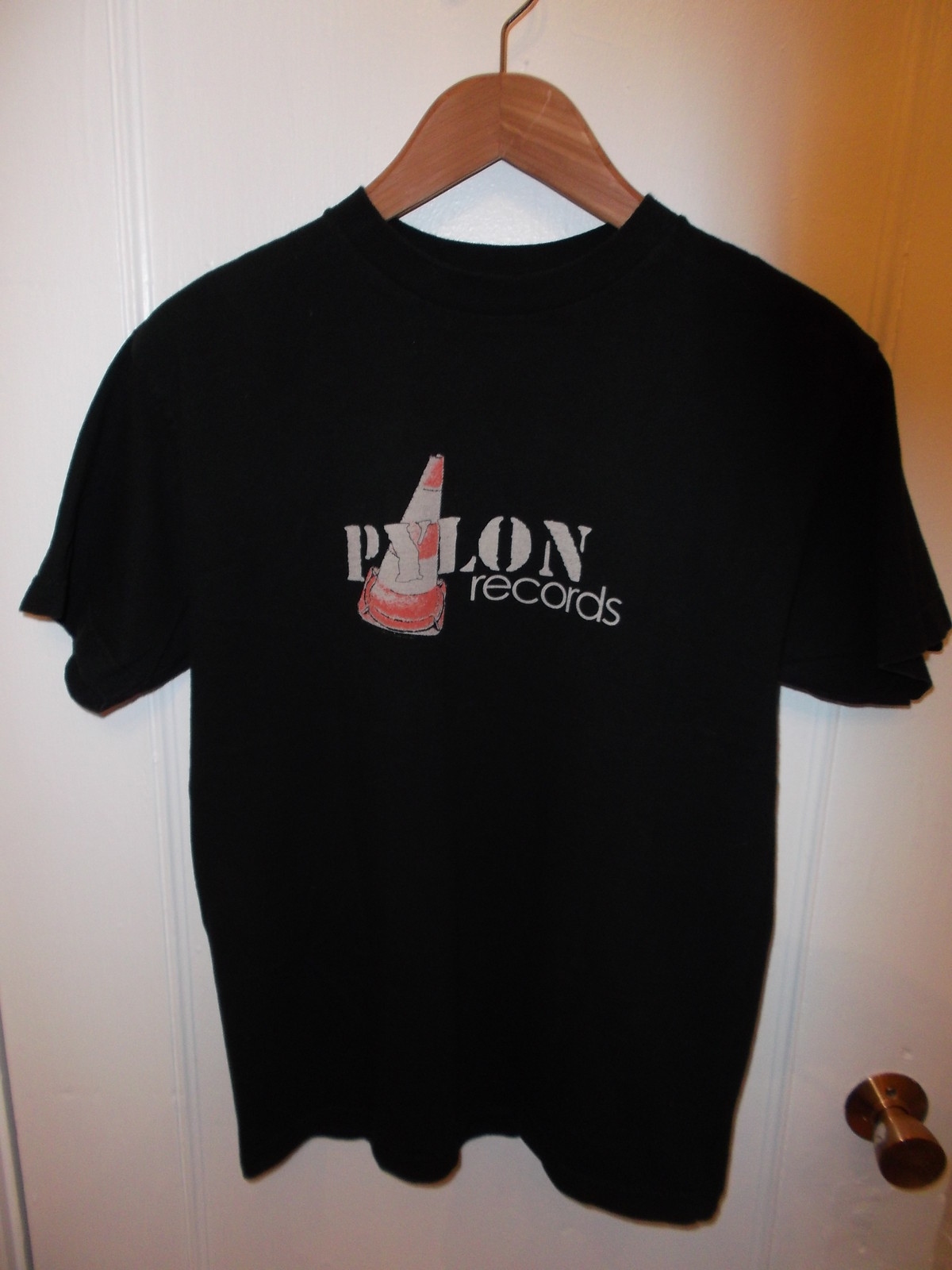 Pylon Records Logo Label Producers LP Music Artists Faded Grunge Black T Shirt M