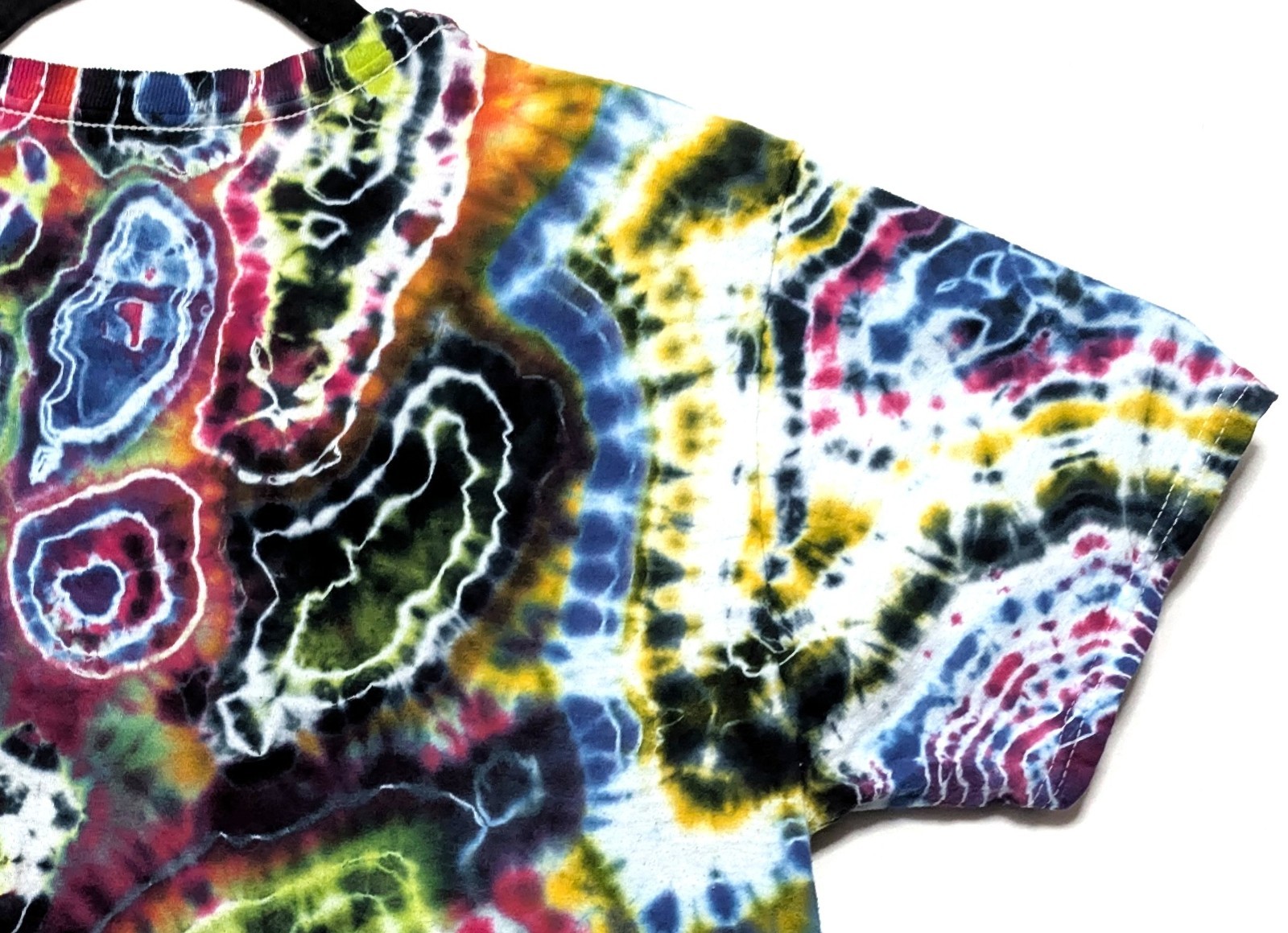 Handmade Tie Dye Multicolor Rainbow Geode Pattern Small Shirt 17″ W X 26.5″ L
