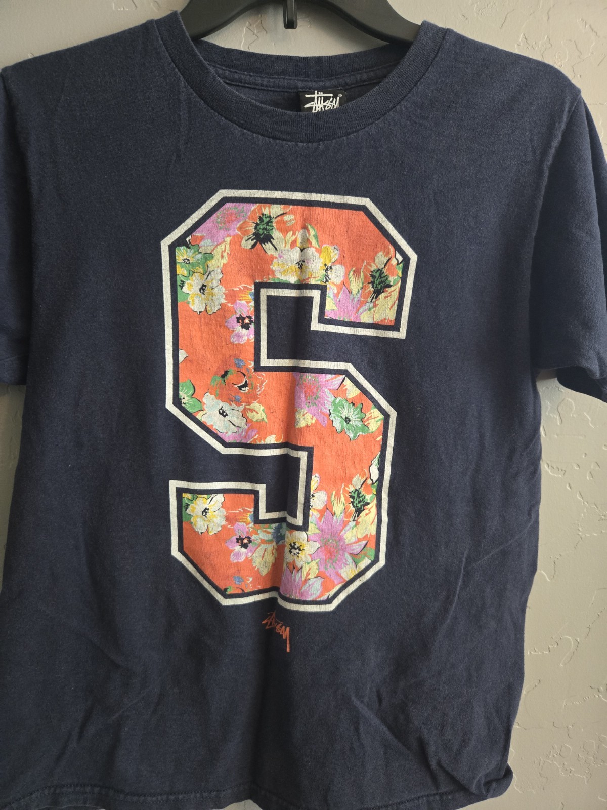 Stussy Men’s Short Sleeve T-Shirt Size S Floral