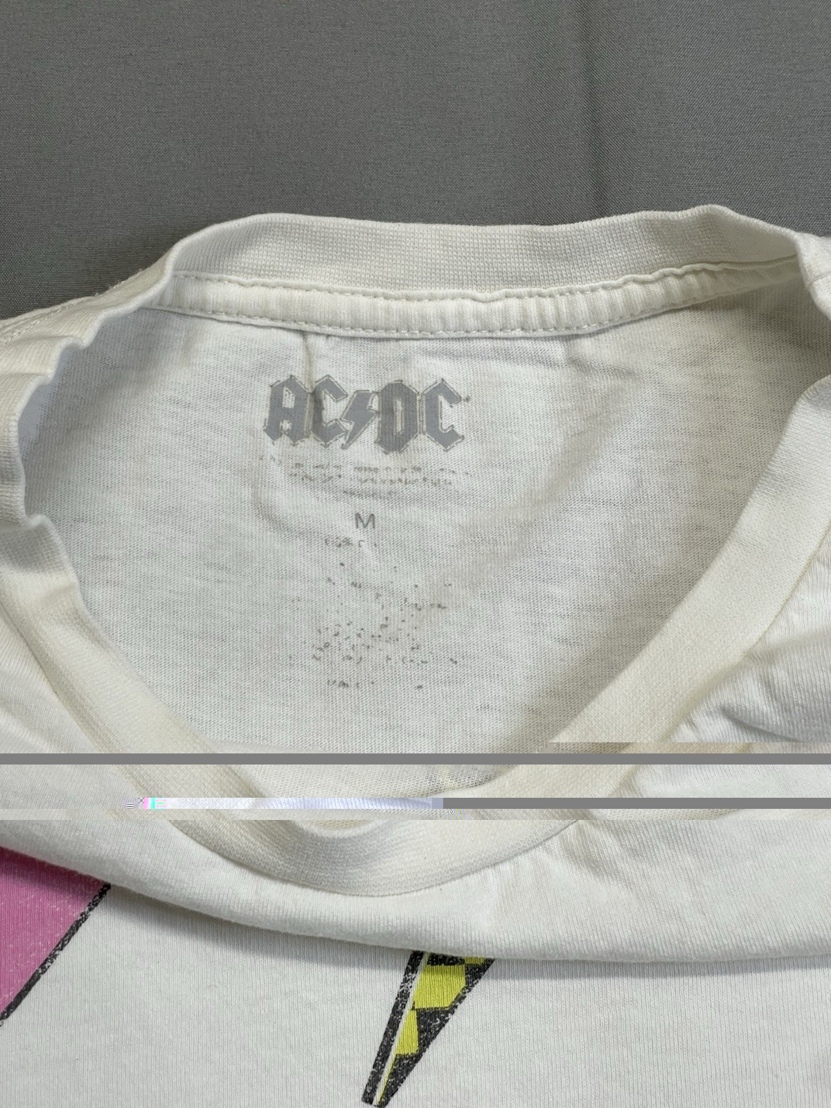 AC/DC Multi-Colored Lightning Bolts Graphic T-Shirt M
