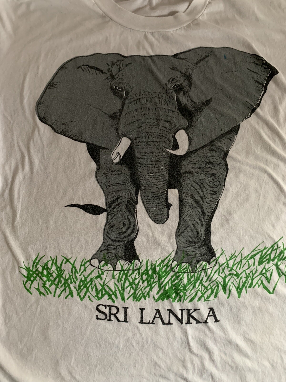 Sri Lanka Elephant TShirt Adult XL Safari Wildlife Gentle Giant Tourist Nature