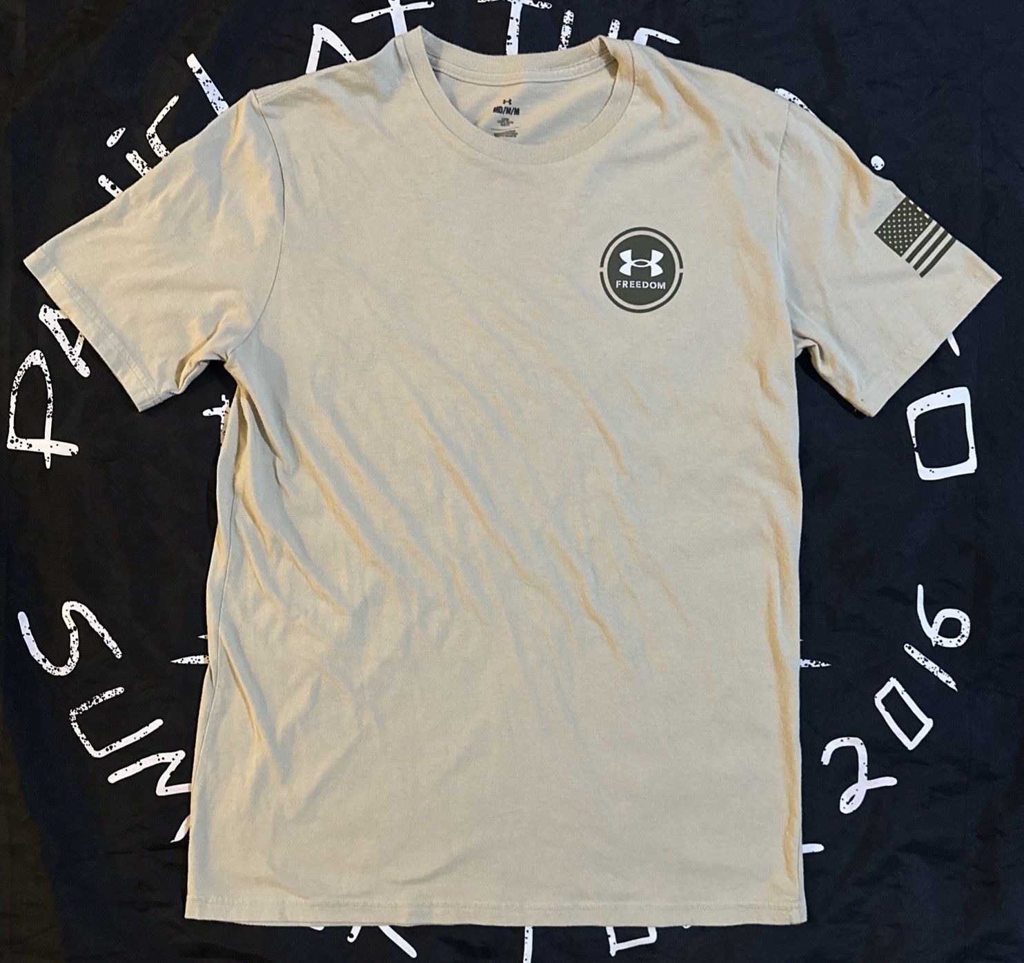 Under Armour Tactical Mission Made Mens M T-Shirt Snake & Stars Logo Desert Sand
