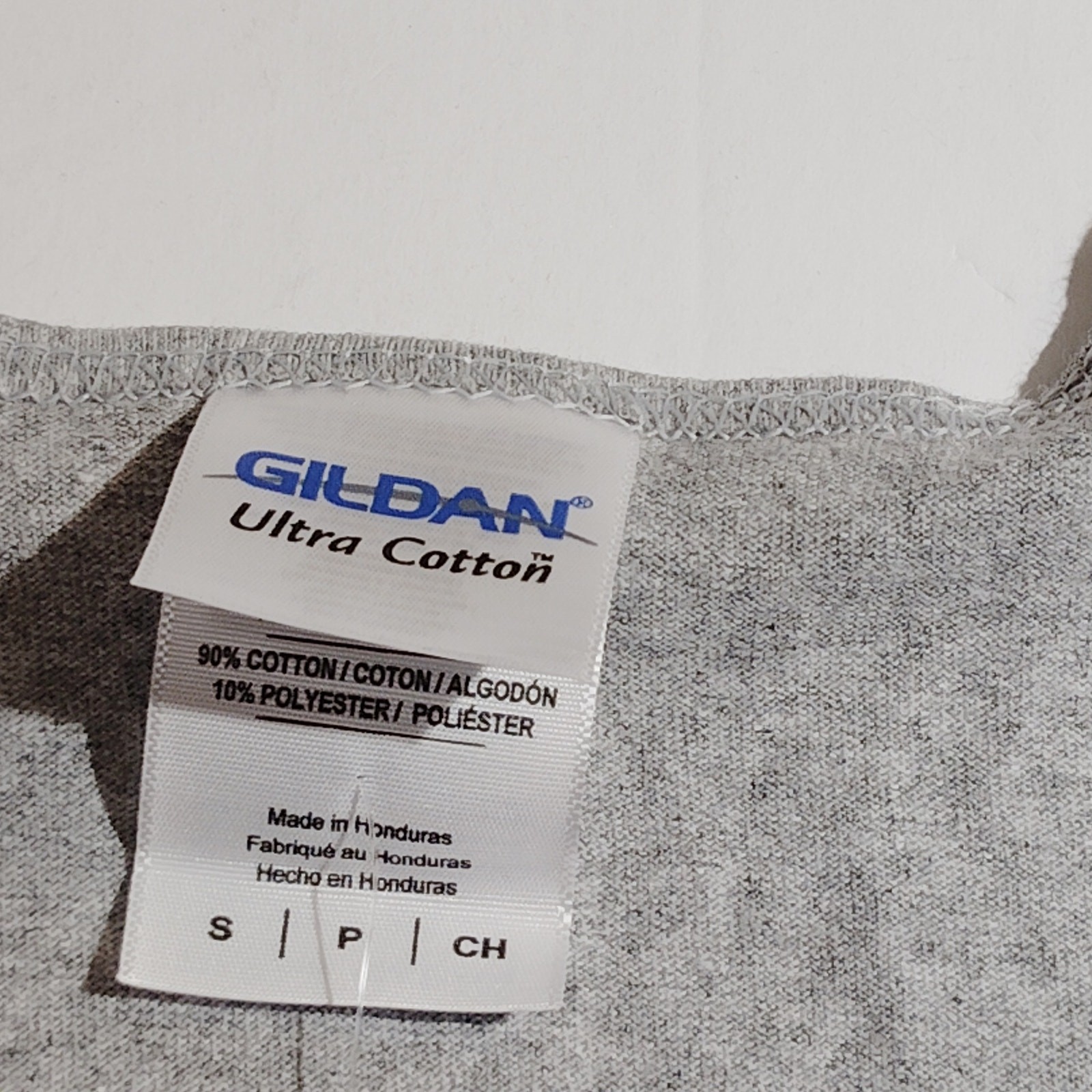 Gildan Ultra Cotton Tank – Small – Sport Gray Men’s (G2200)