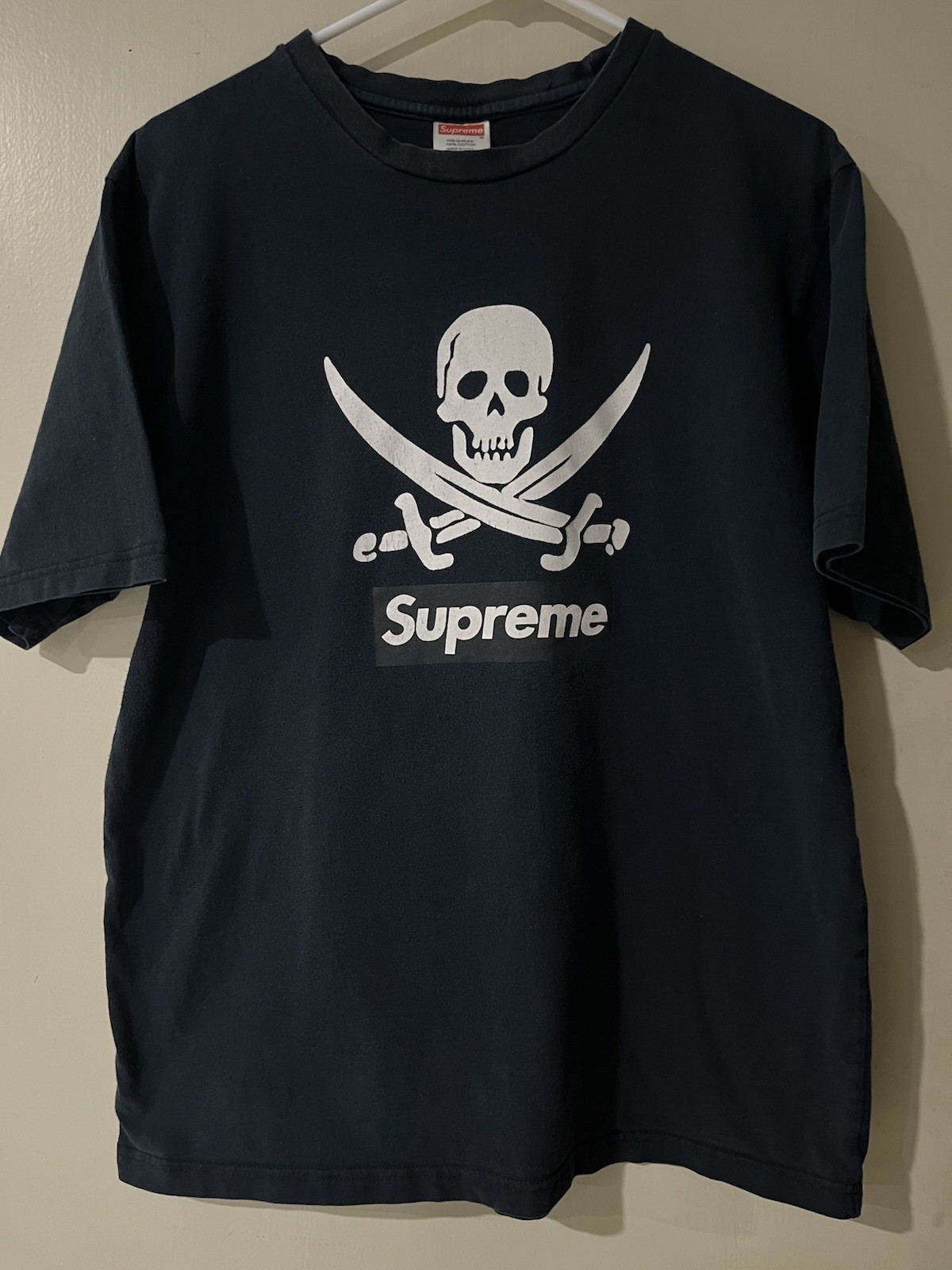 Supreme X Neighborhood 2007 Box Logo Pirate Skull Flag Rebel Without A Pause Leg