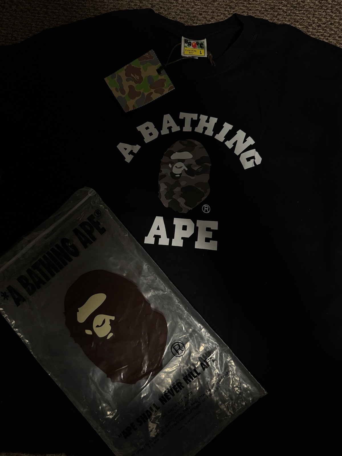 A Bathing Ape BAPE College Logo Graphic Tee Men’s L Black Cotton Jersey