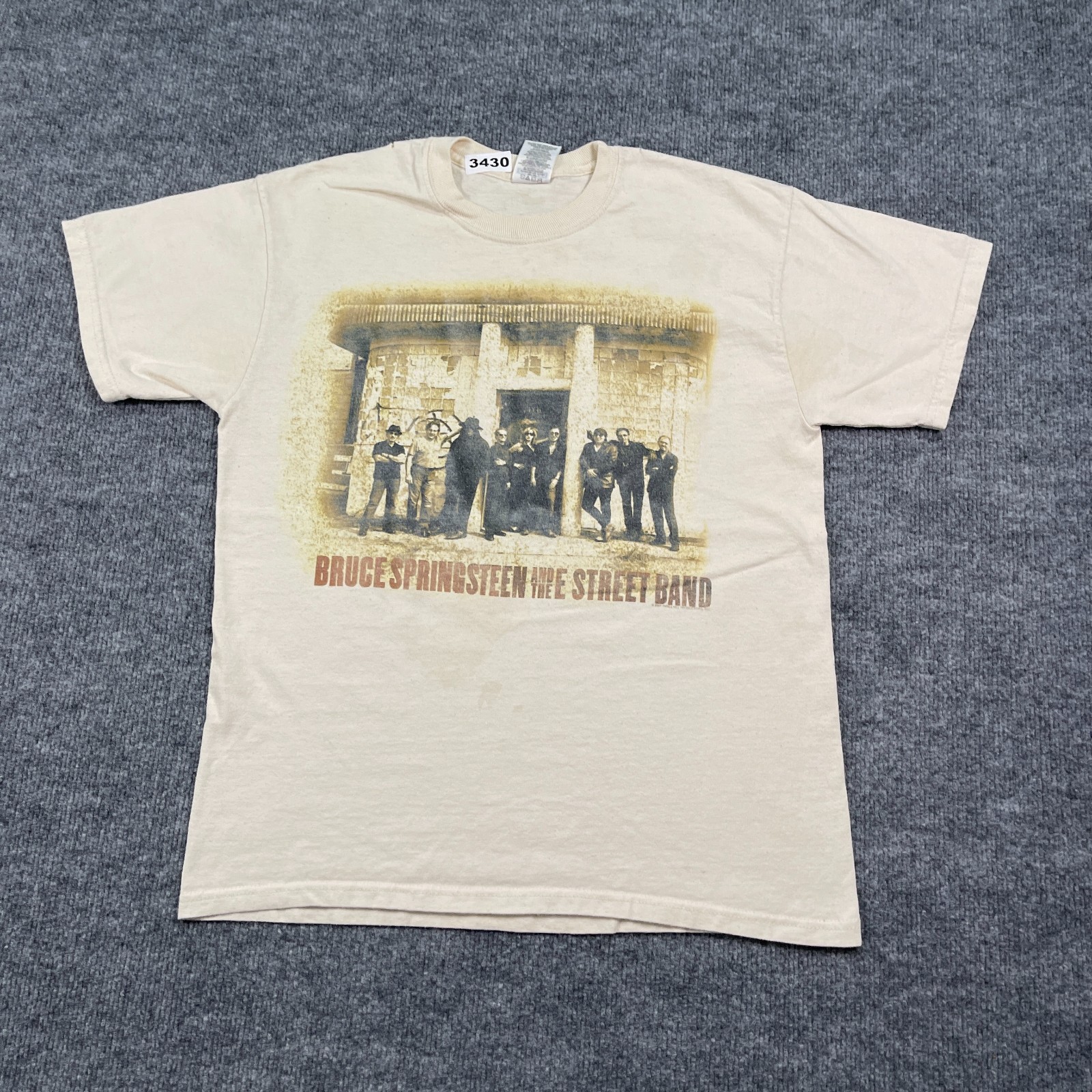 Vintage 2007 Bruce Springsteen & The E Street Band Shirt Medium 19×25 Beige