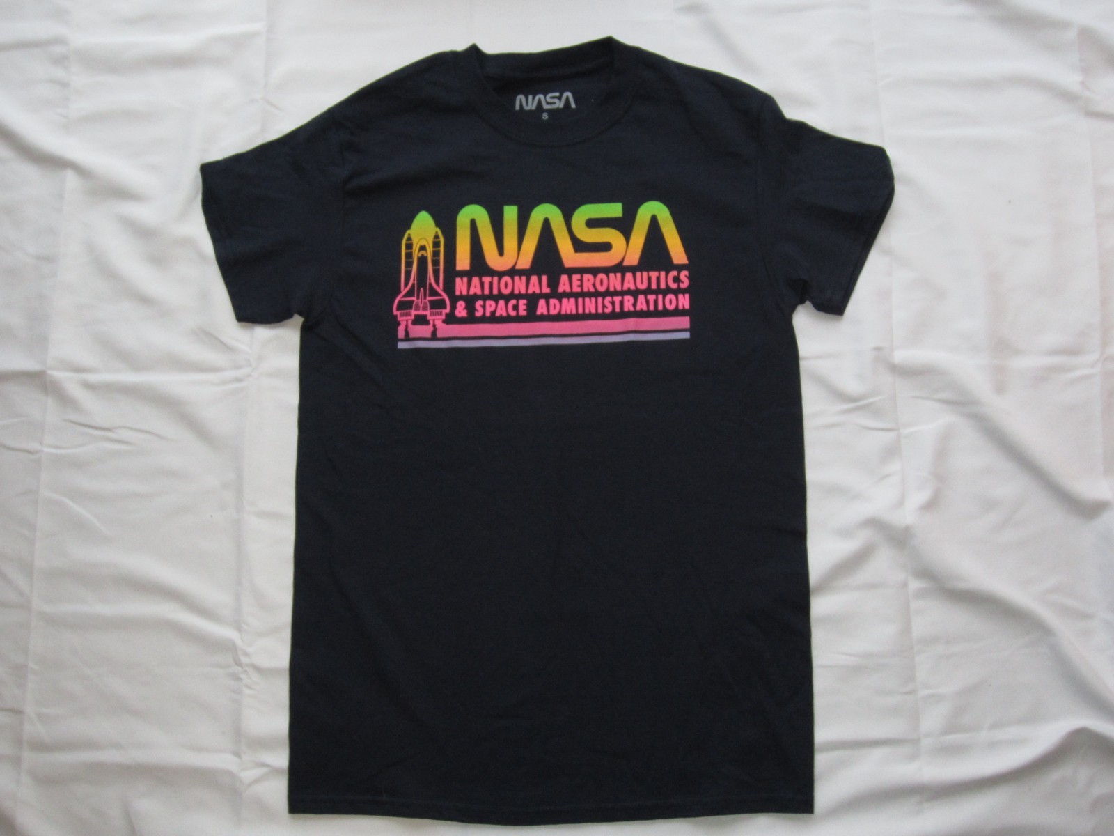 NASA Gradient Logo Short Sleeve Tee Shirt Navy Blue Adult Small NEW!