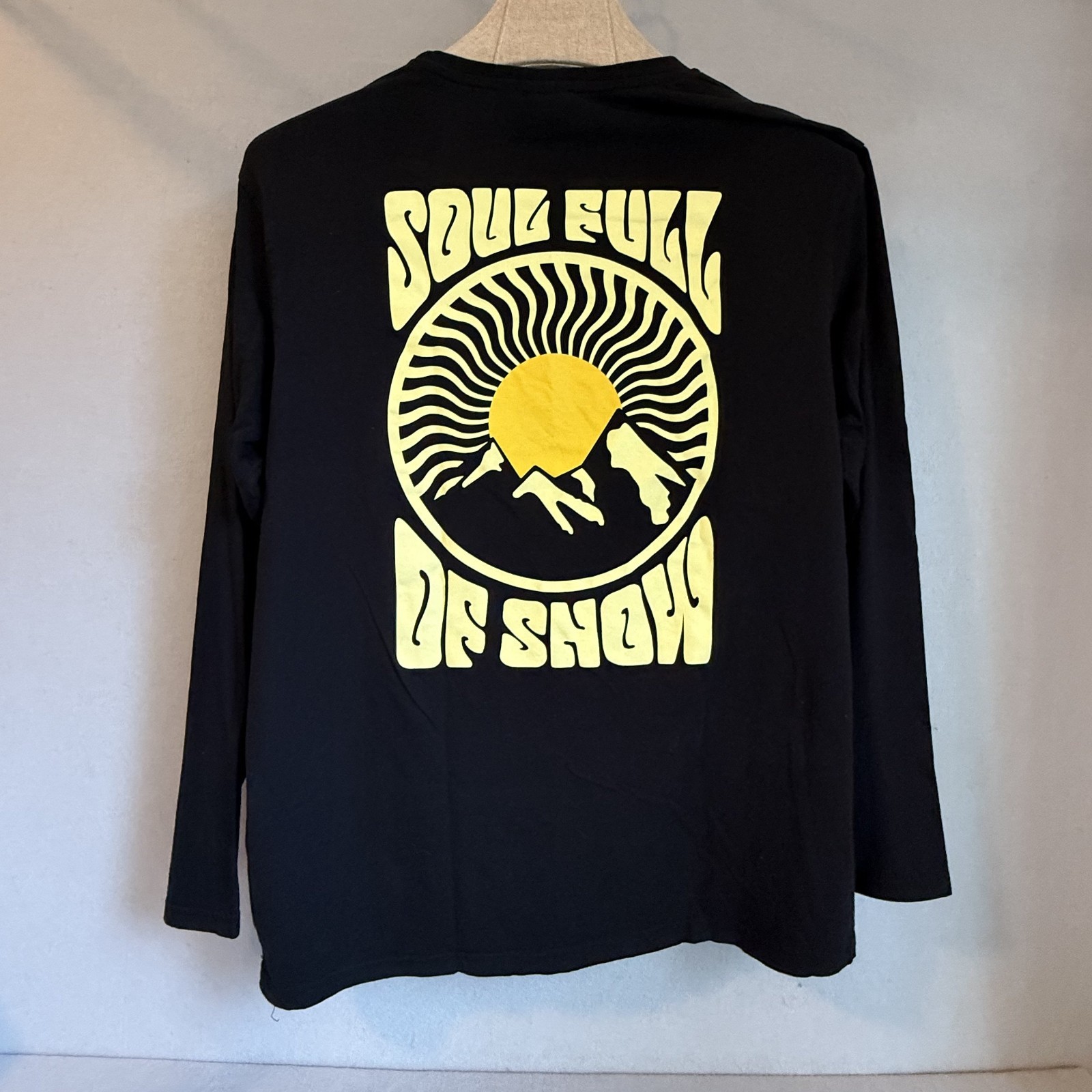 2713 Berchtesgaden Long Sleeve T-Shirt L Black Soul Full Of Snow Graphic Ski