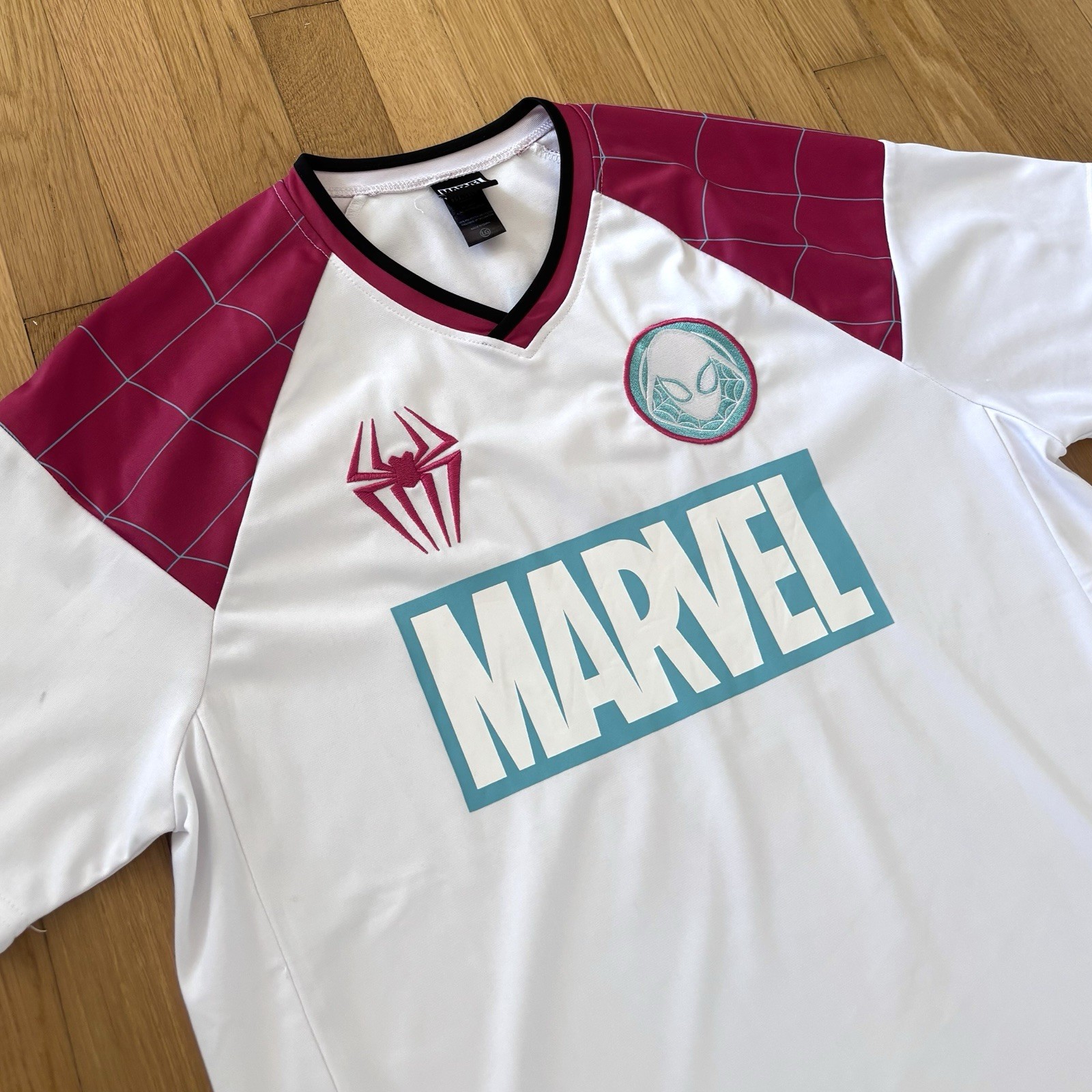 Spider Man Gwen Stacy Baseball Jersey Mens Large White Pink Marvel Rare
