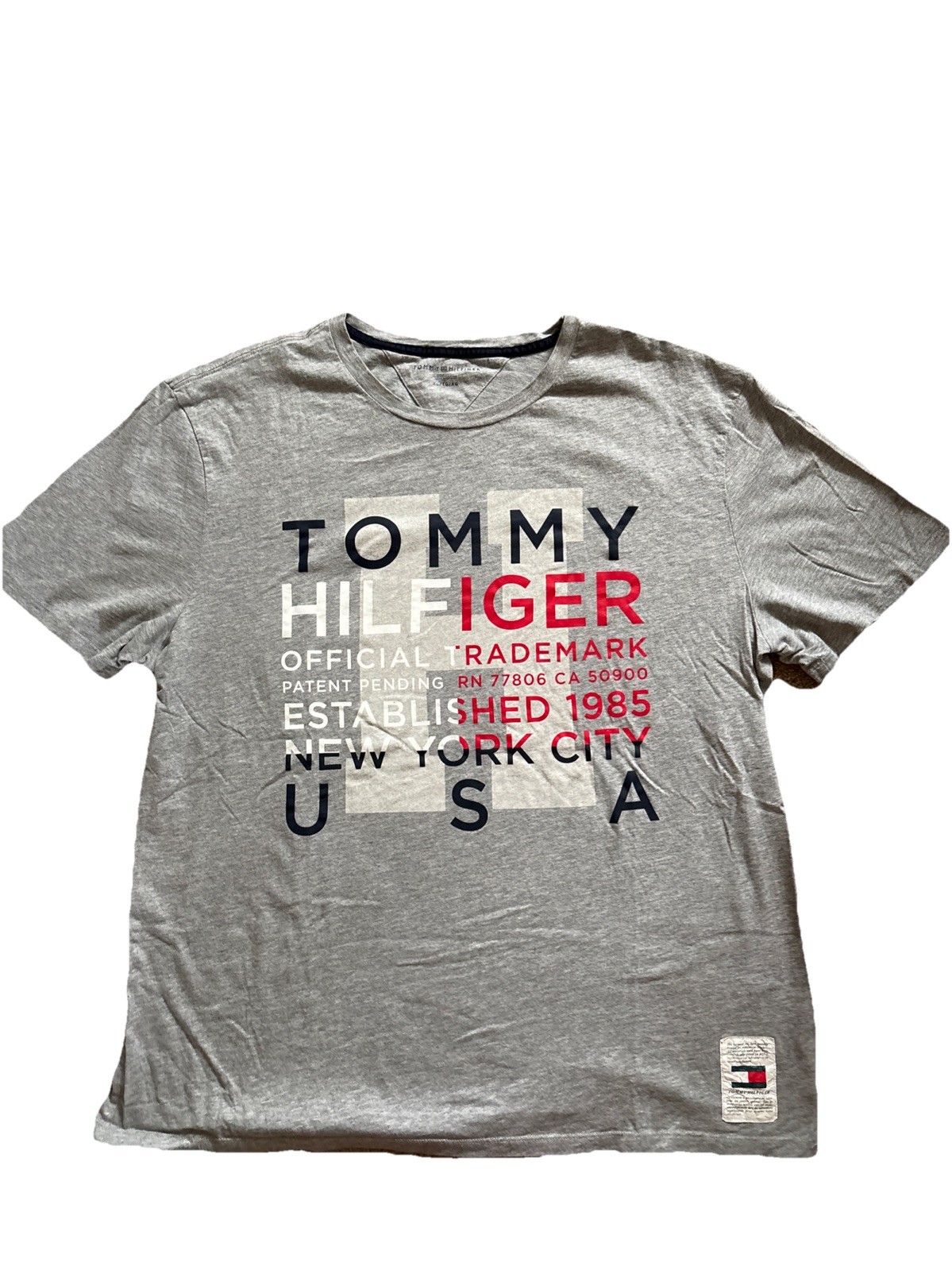 Tommy Hilfiger Men’s Short Sleeve T-Shirt XL Navy Blue, Red White Graphic Logo