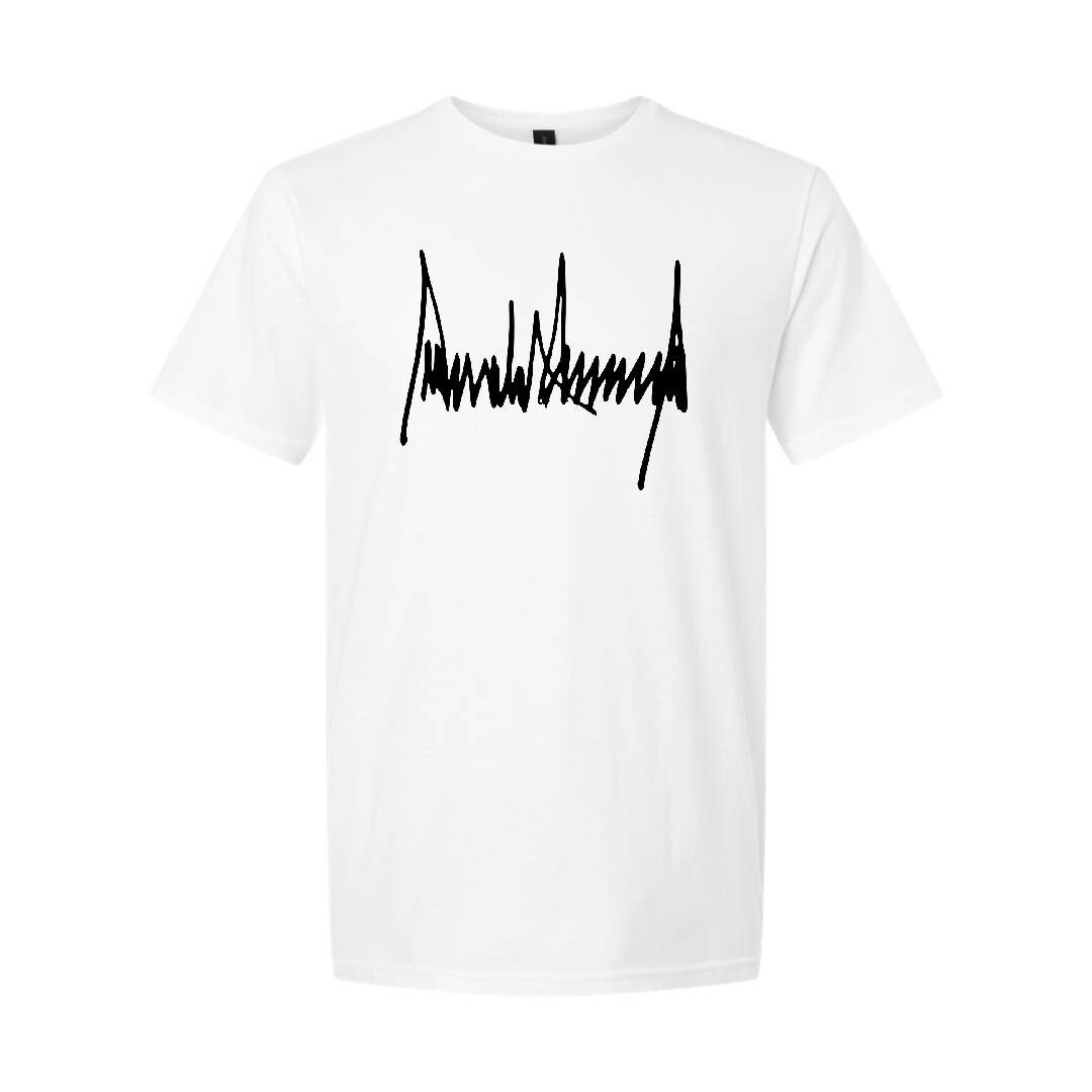 Trump Vance Signature 2024 MAGA 45 47 You Missed Never Surrender Legend T-Shirt
