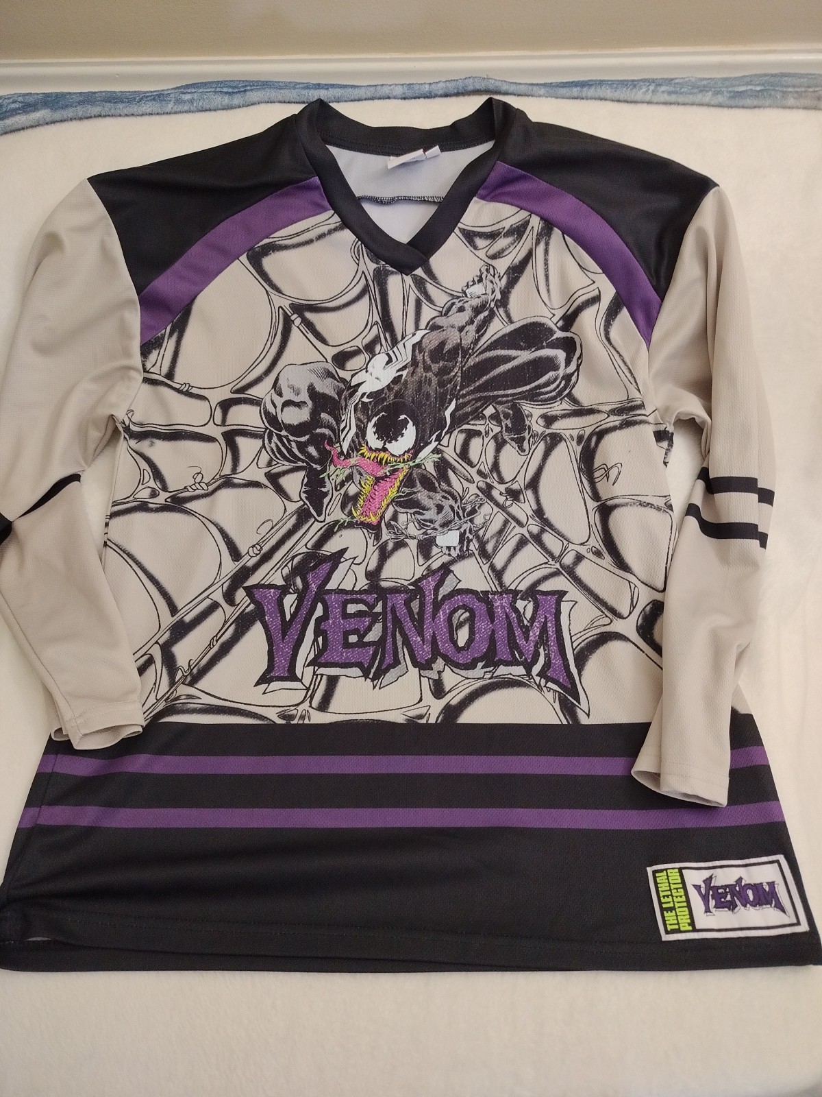 Marvel Venom The Lethal Protector 88 Long Sleeve Hockey Jersey Men’s Small