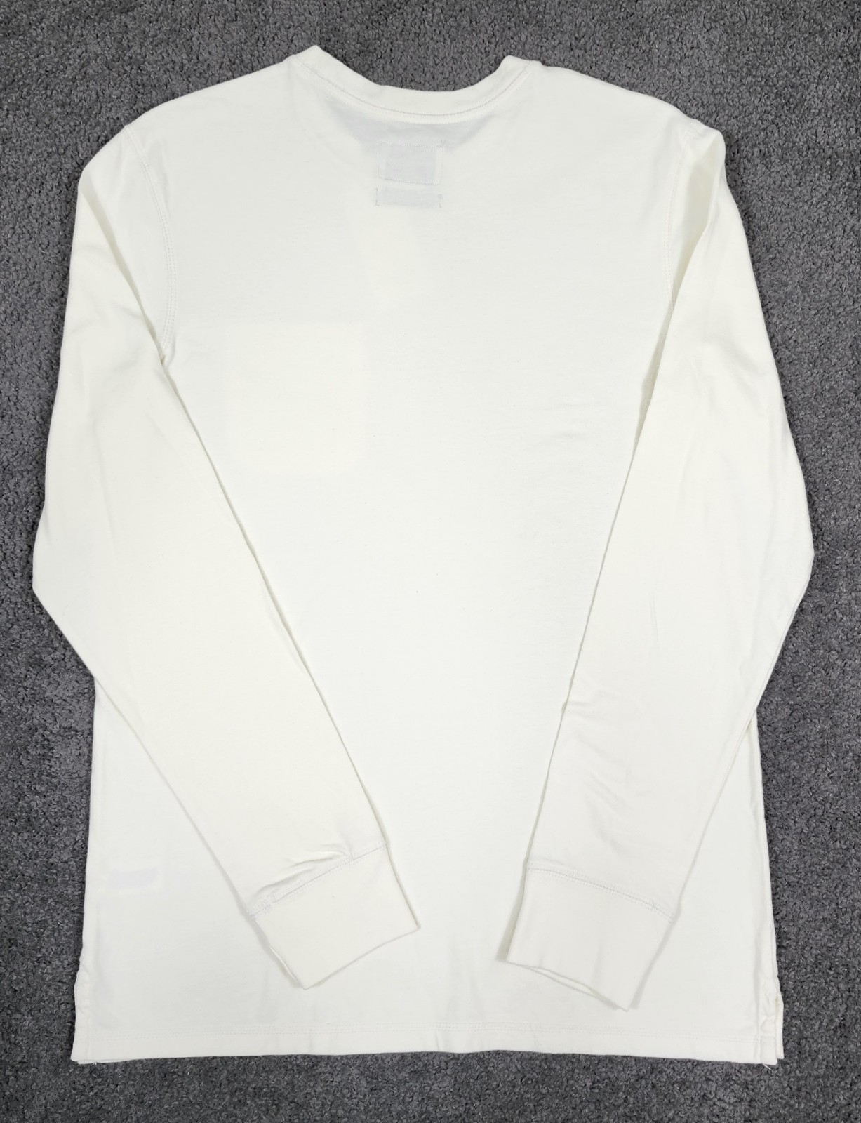 Men’s Crew Neck T Shirt Size MEDIUM Cream Ivory Goodfellow Long Sleeve Pocket