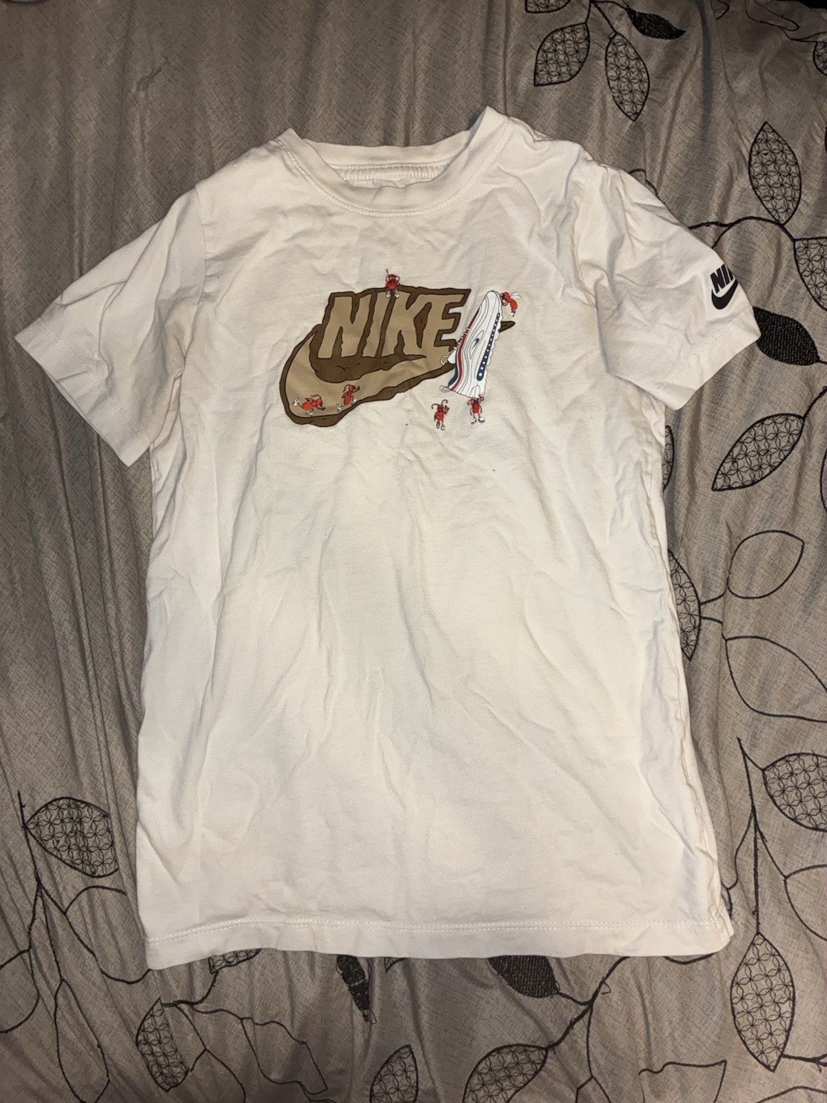 Nike The Nike Tee Men’s L White Cotton Knit Graphic Logo Crew Neck T-Shirt
