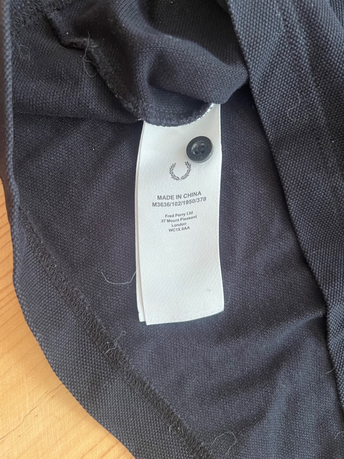 Fred Perry Henley Long Sleeve T-Shirt Buttons Men’s Size S Black 100% Cotton