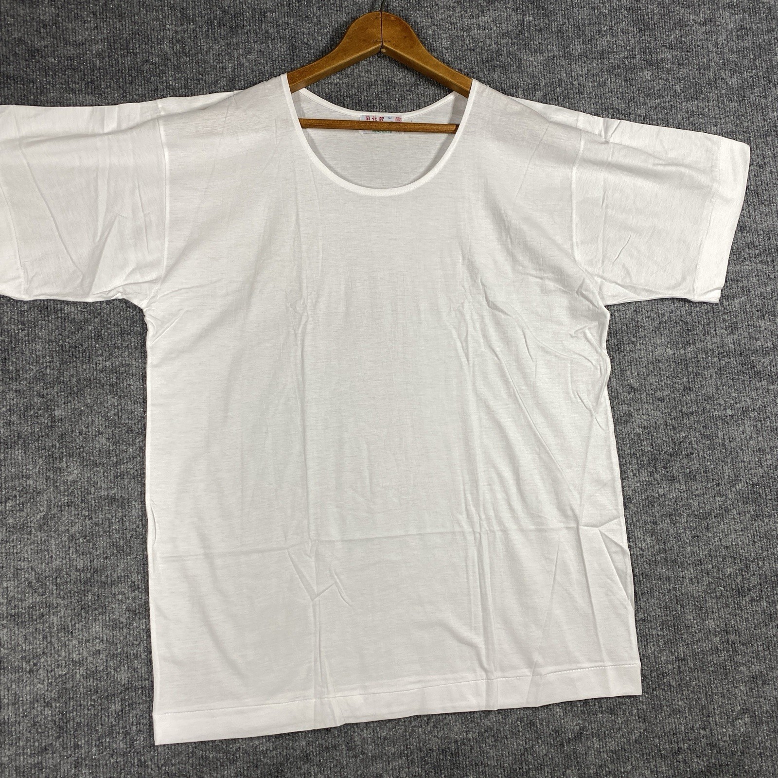 VINTAGE Chrysanthemum Brand T Shirt Mens Size 42 Medium Cotton China Chinese