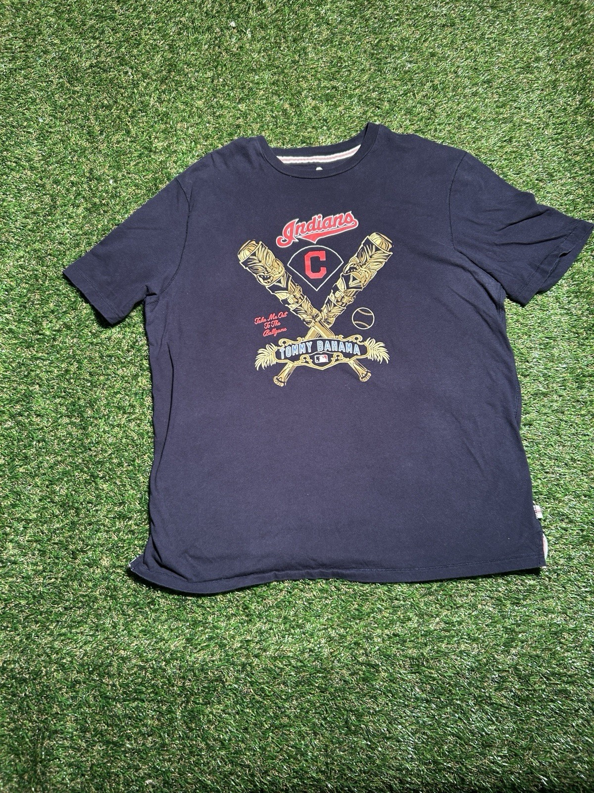 Tommy Bahama Cleveland Indians MLB Navy Graphic T-Shirt Men’s m