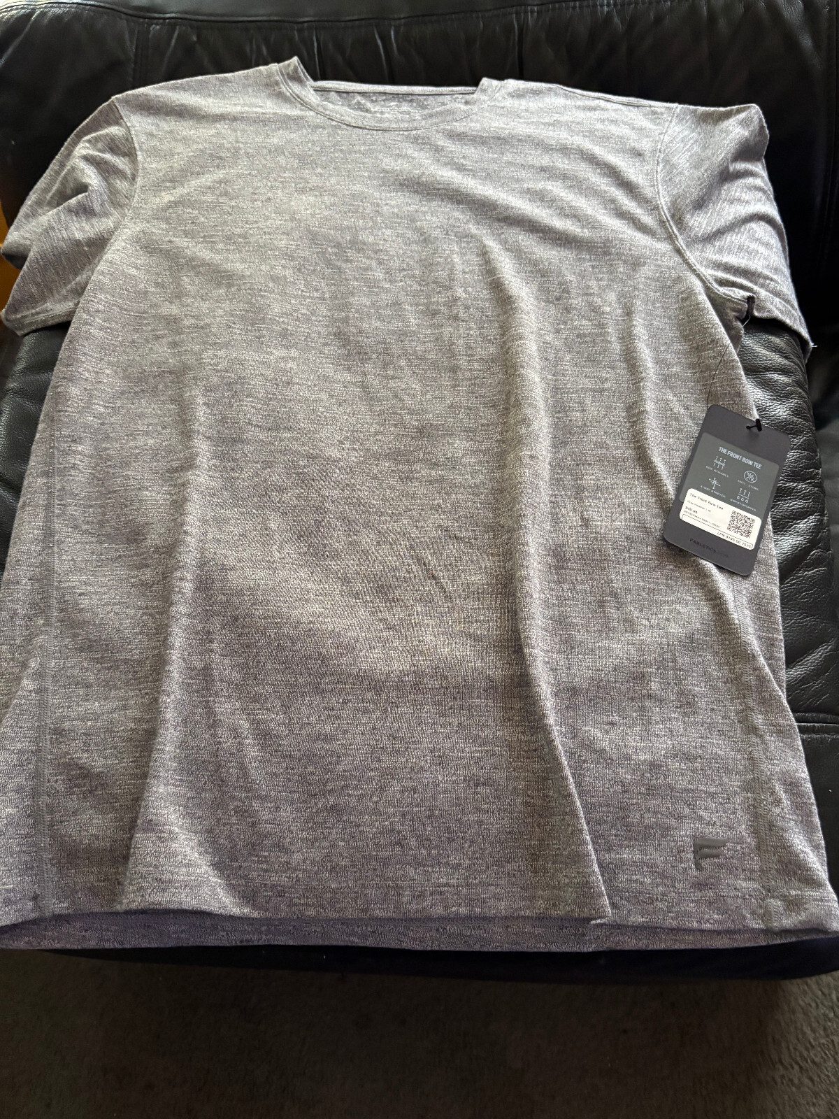 Front Row brand work out polyester t shirt new w tag $49 M studio wardrobe sale