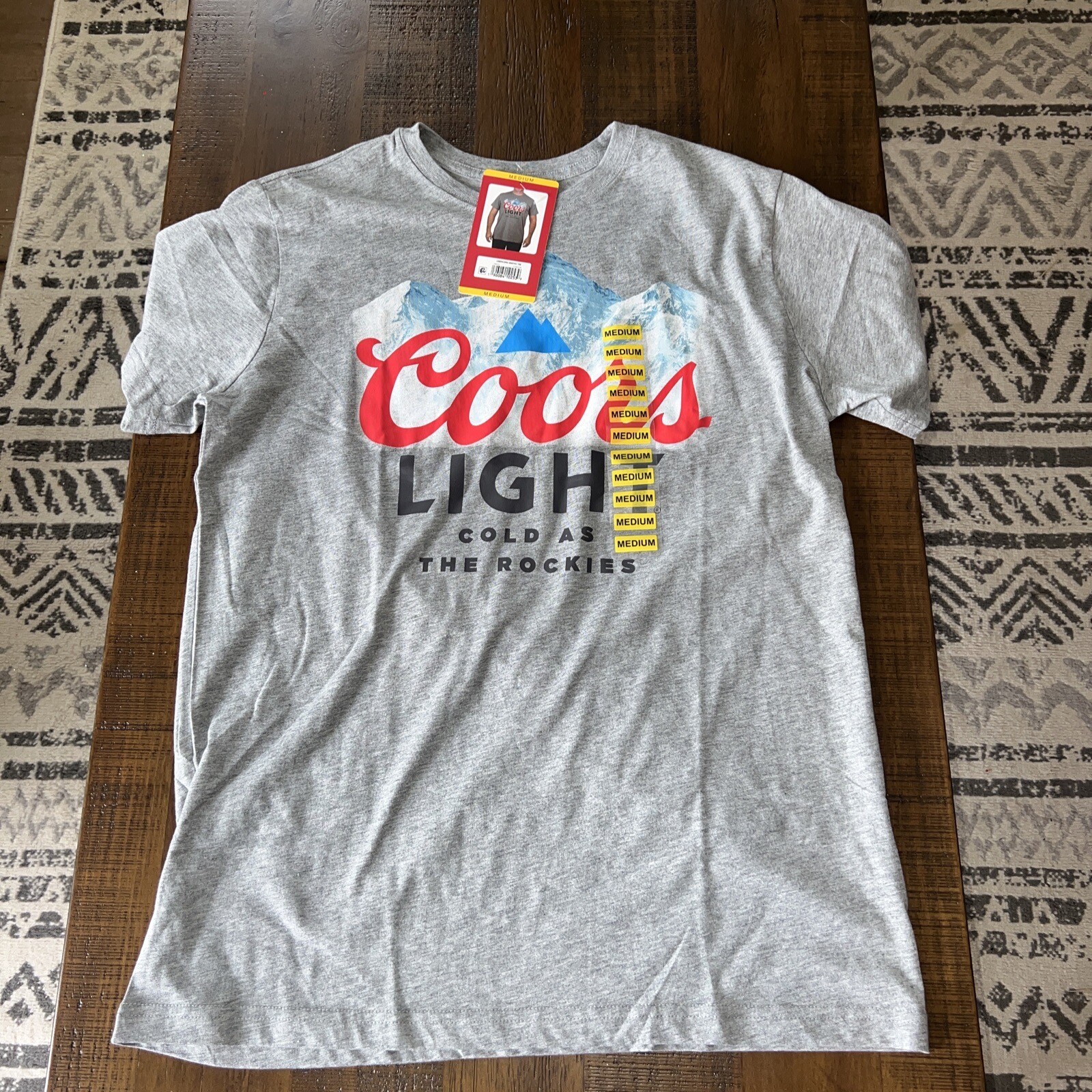 Coors Light Adult Men’s Grey Short Sleeve Graphic T-Shirt Mountain Logo Size M
