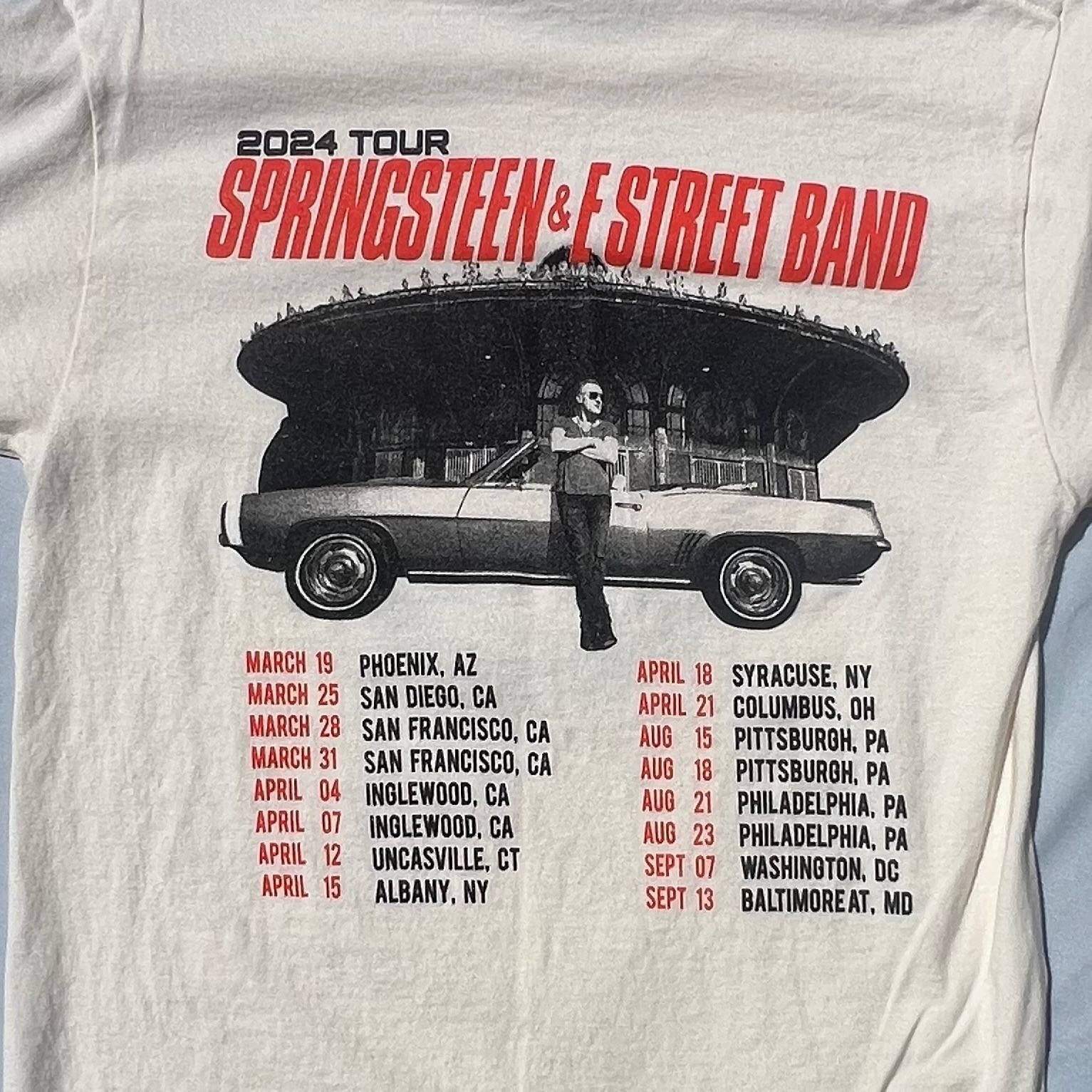 Bruce Springsteen E Street Band 2024 Tour T-Shirt Small CreamGraphic Concert Tee