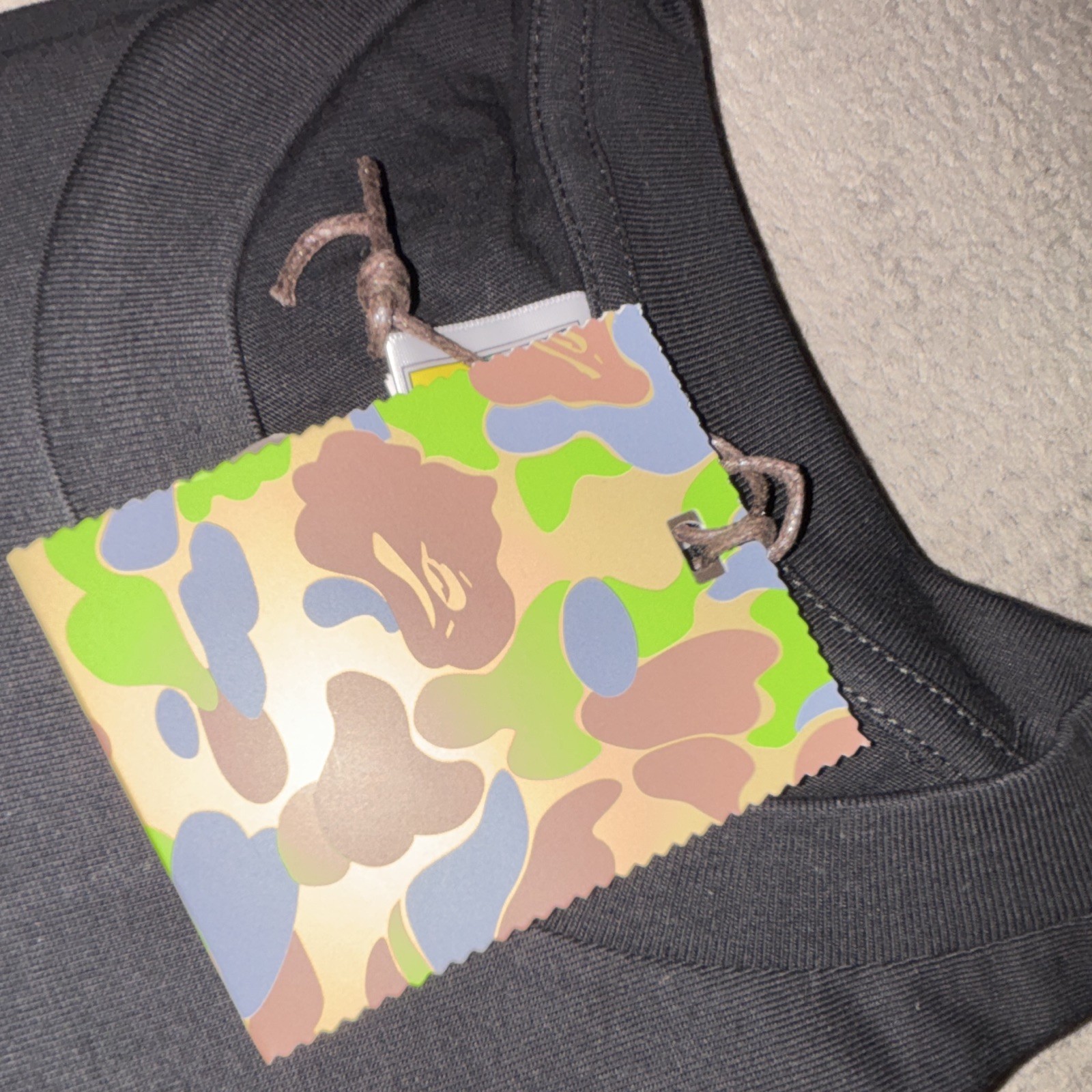 A Bathing Ape Men’s Black Ape Head Logo Graphic Crew Neck T-Shirt Size M 2