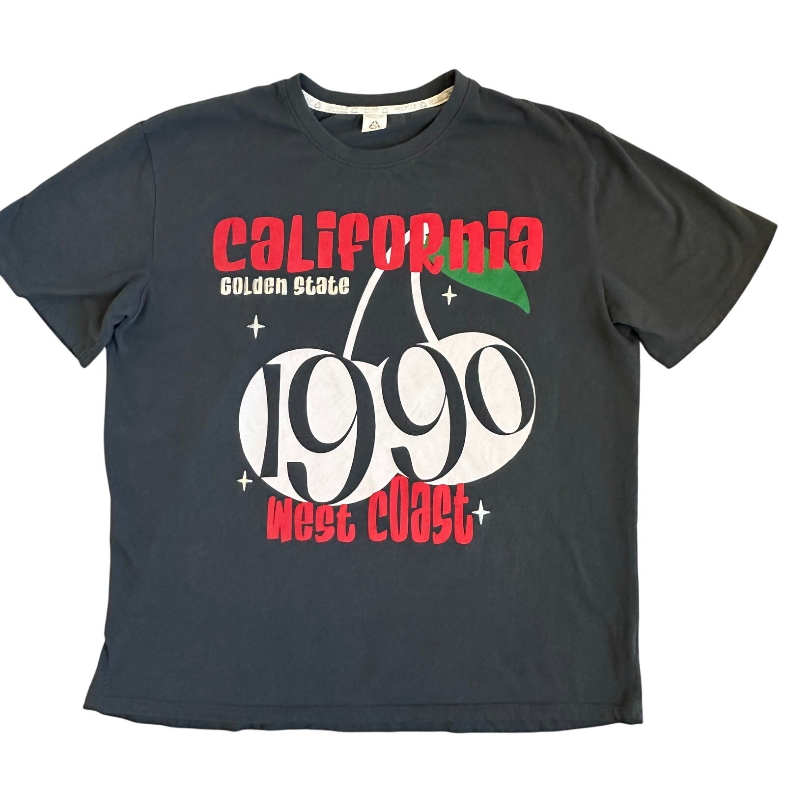 VTG Recycled Threads California 1990 Cherry Graphic Tshirt XL retro sustainable