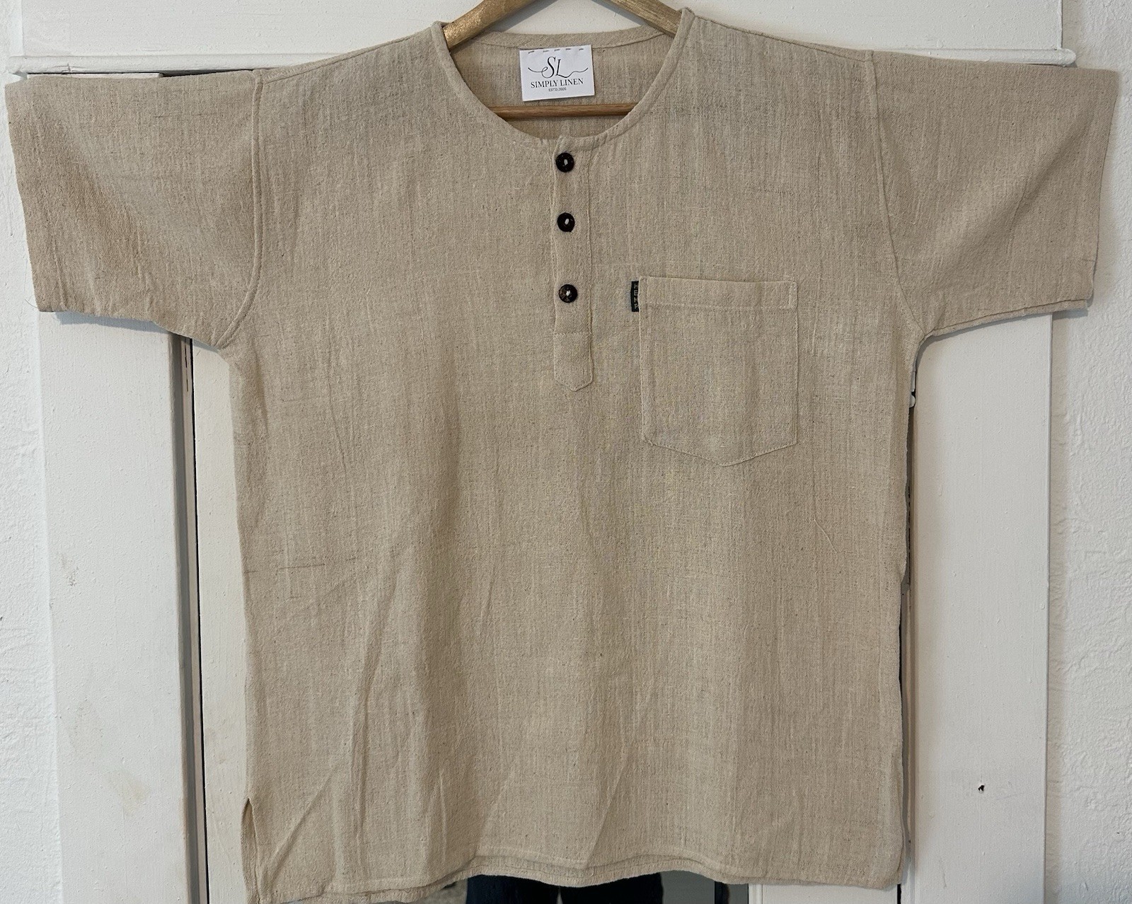 Men’s L Size Beige Color 100% Hemp Henley Short Sleeve Woven T-Shirt Pocket