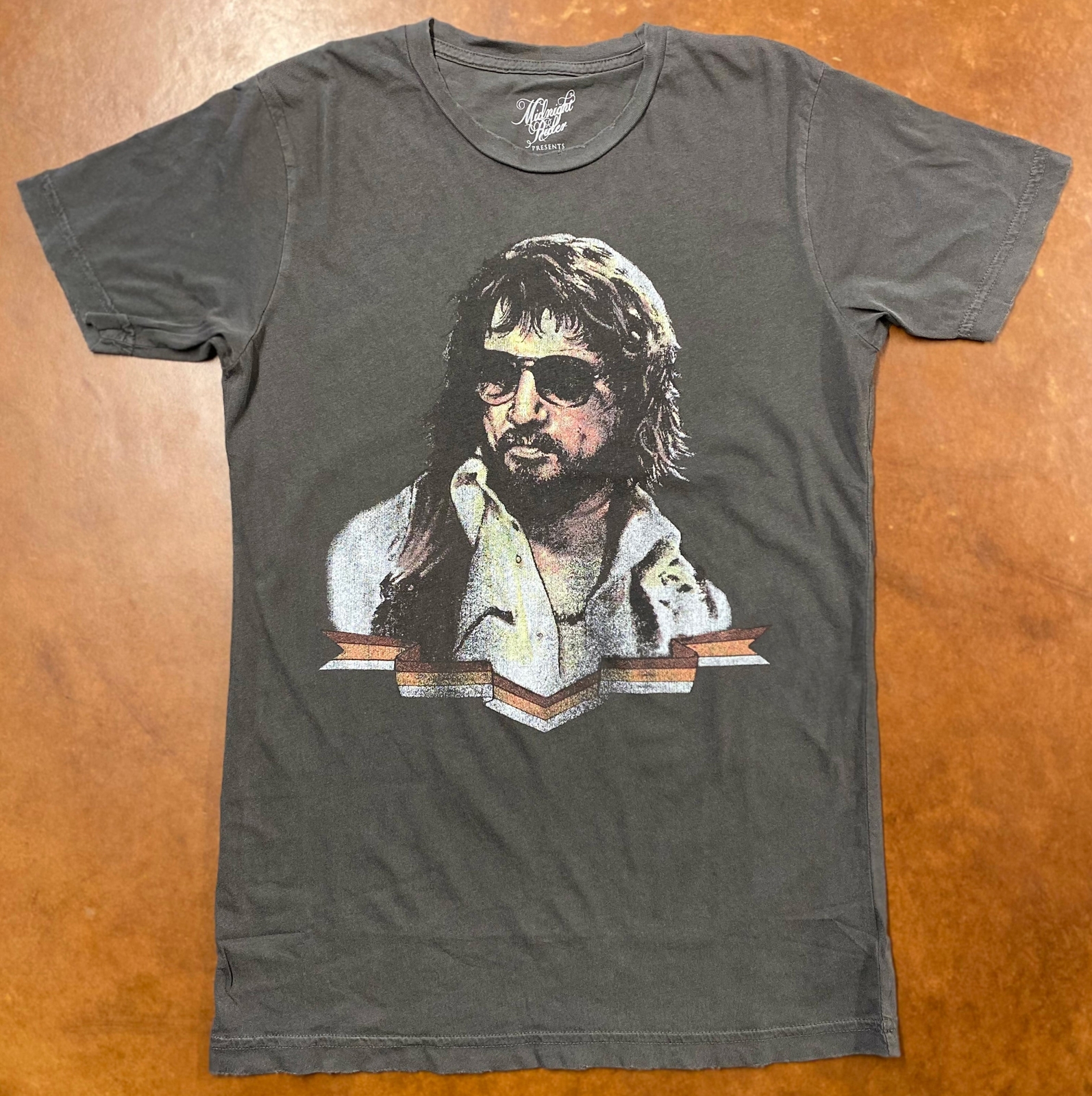 90s Remake Waylon Jennings Charcoal T shirt Graphic tee basic NH18203