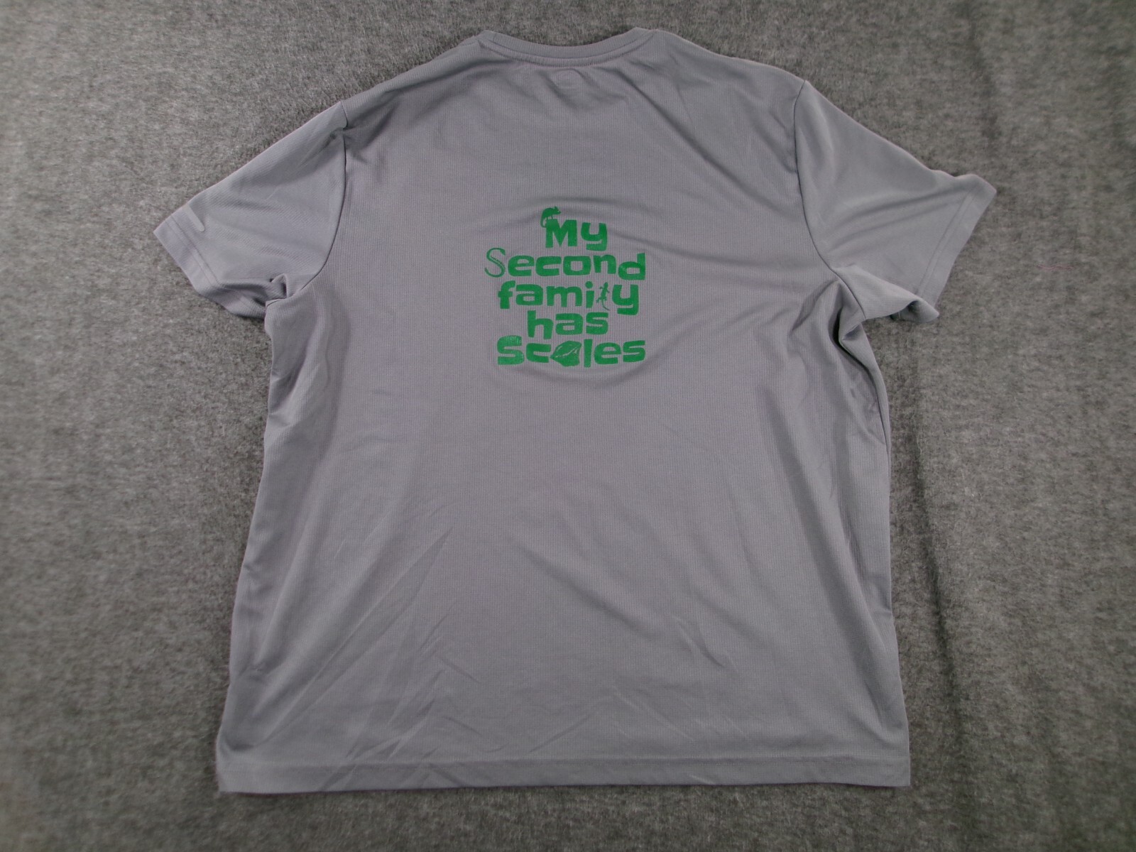 Animal Shirt Men XXL Gray My Second Family Has Scales Lightweight Breathable