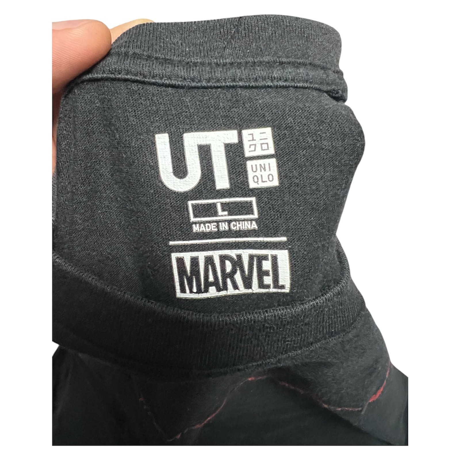 The Amazing Spiderman UT Uniqlo x Marvel Men’s Large Black T Shirt L