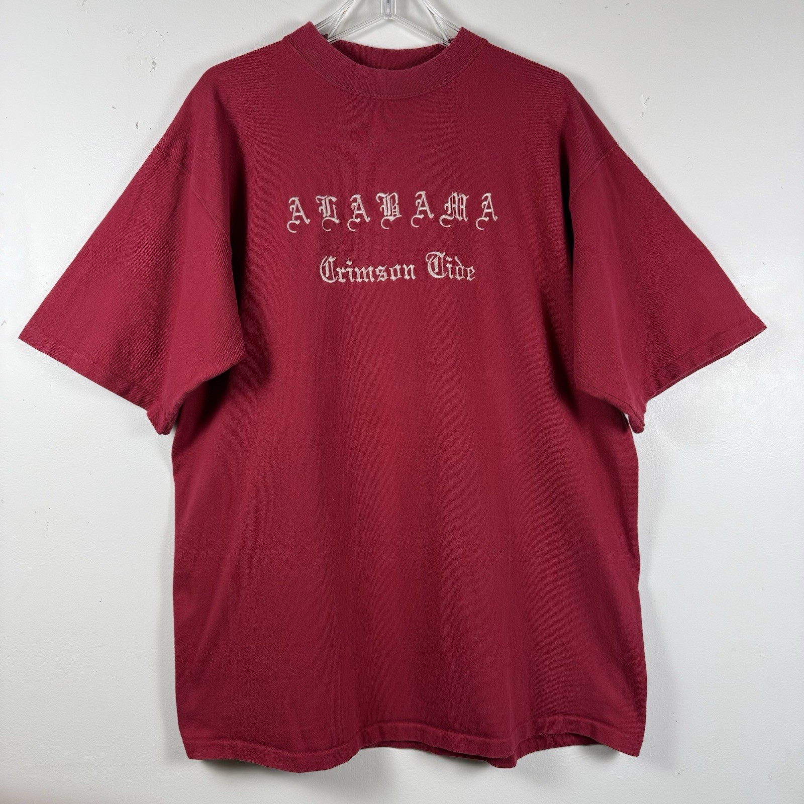 VTG Alabama Crimson Tide Gothic Embroidered Single Stitch Tshirt Size XL Red USA