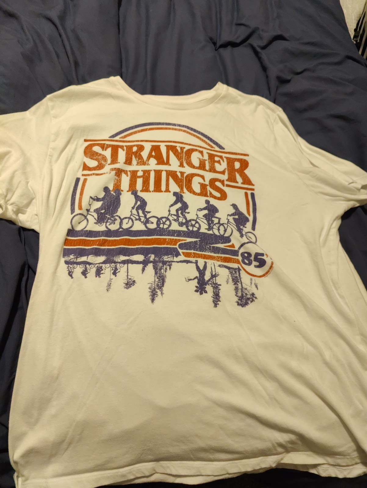 Stranger Things Vintage Style Old Navy T Shirt White 2XL