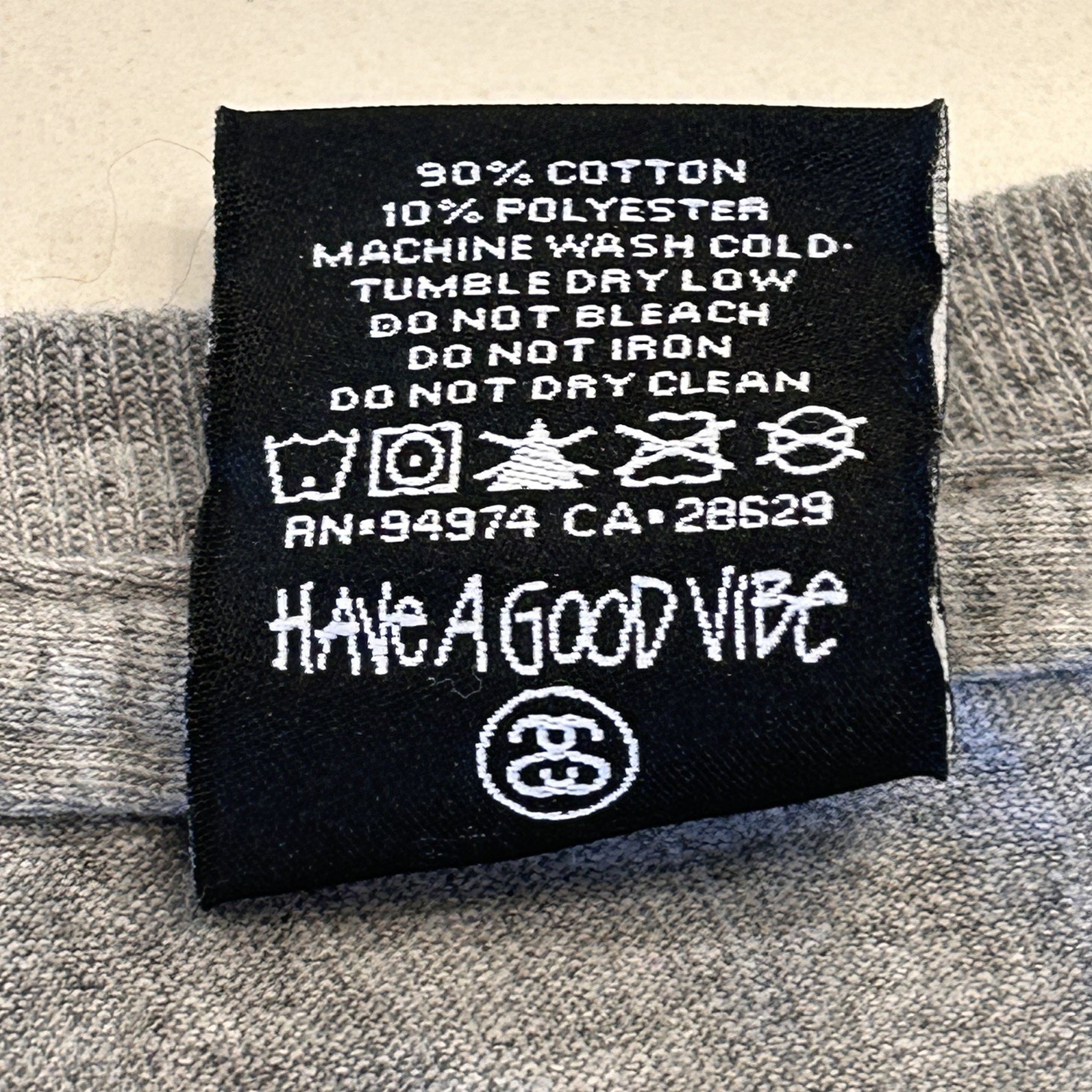 Stüssy Toronto Chapter S Link Logo Graphic T-Shirt. L