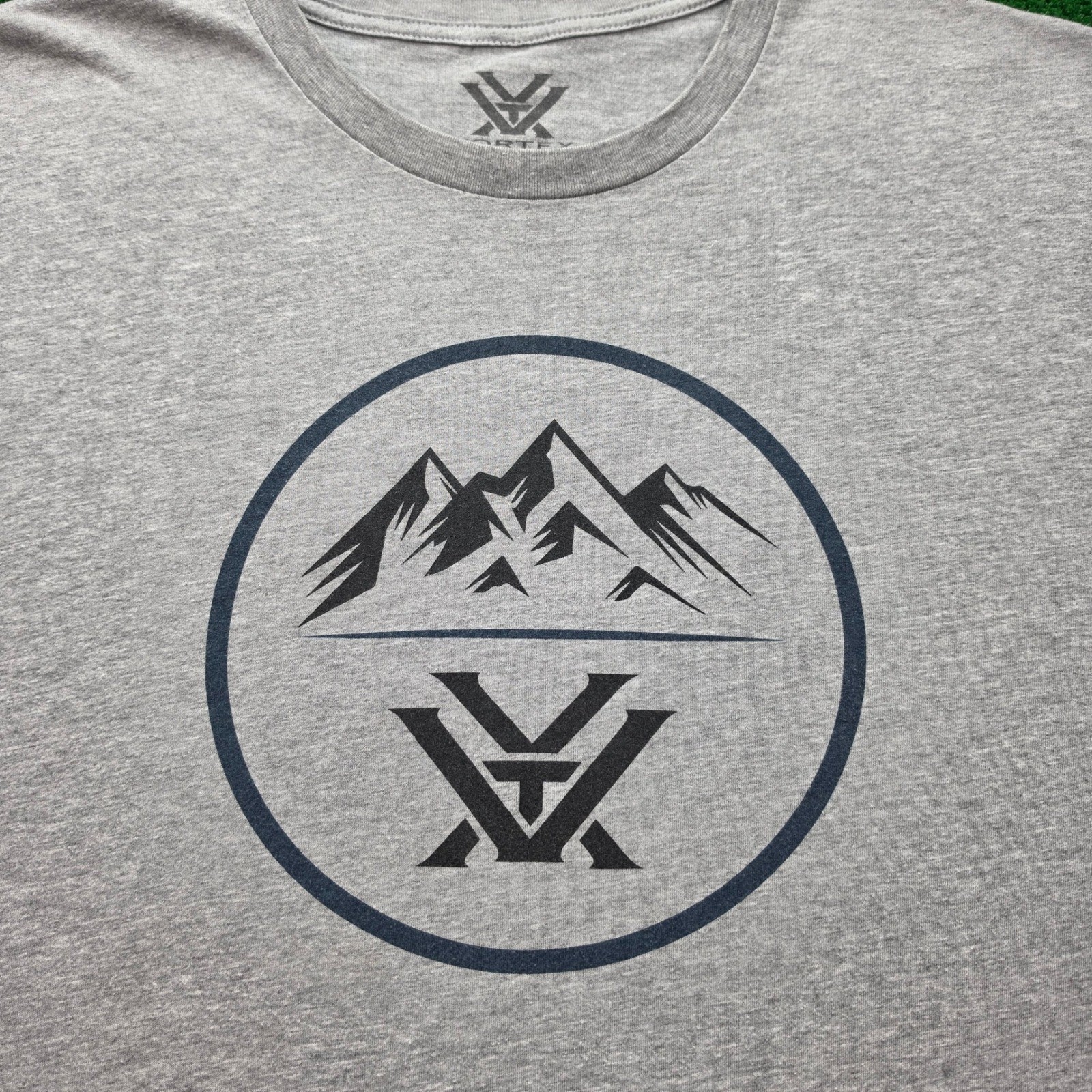 Vortex Optics Tshirt Mens 2XL Heather Grey Mountain Shield Logo Graphic Tee