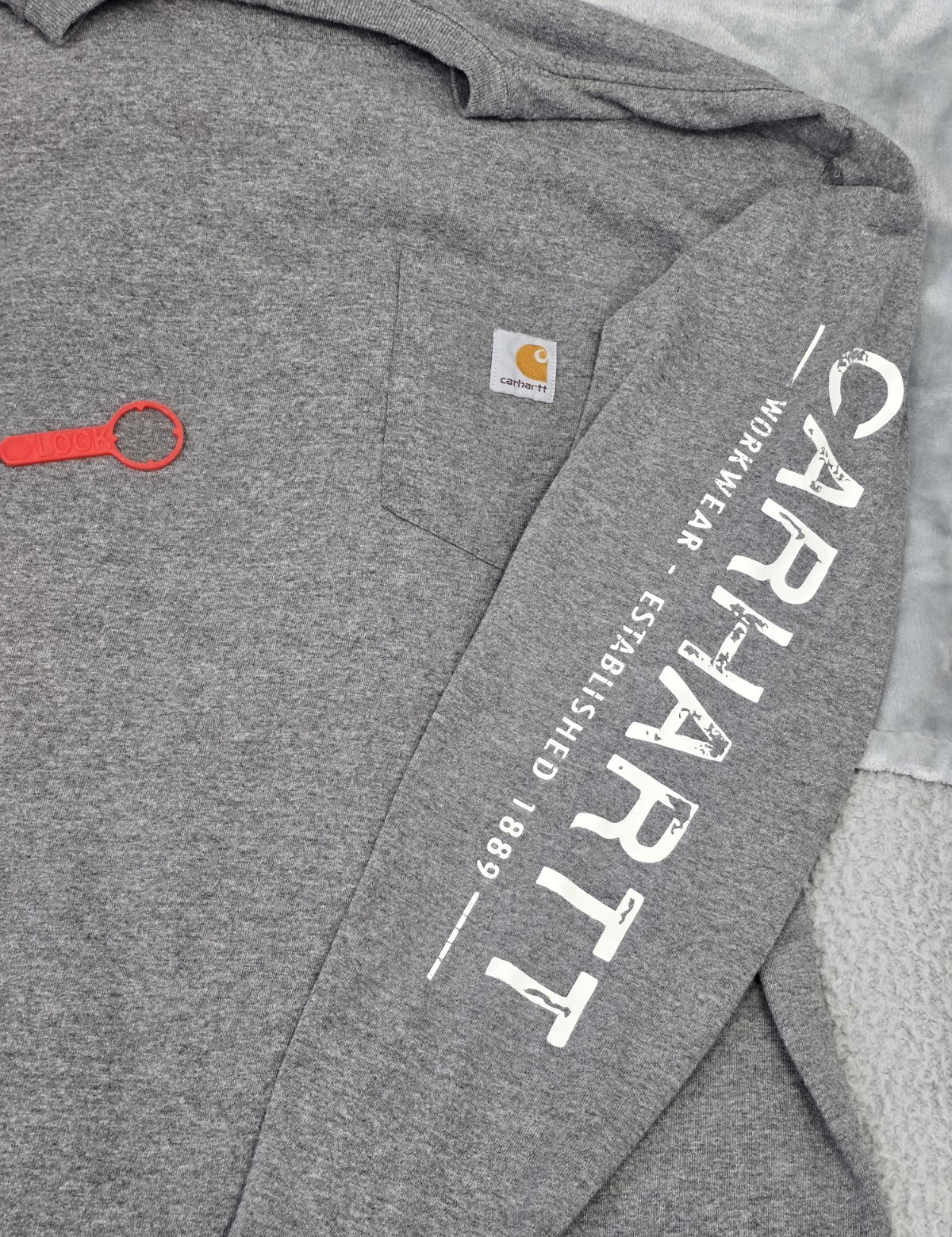Carhartt Mens Long Sleeve Original Fit Pocket T-Shirt Size Medium Grey Flawed