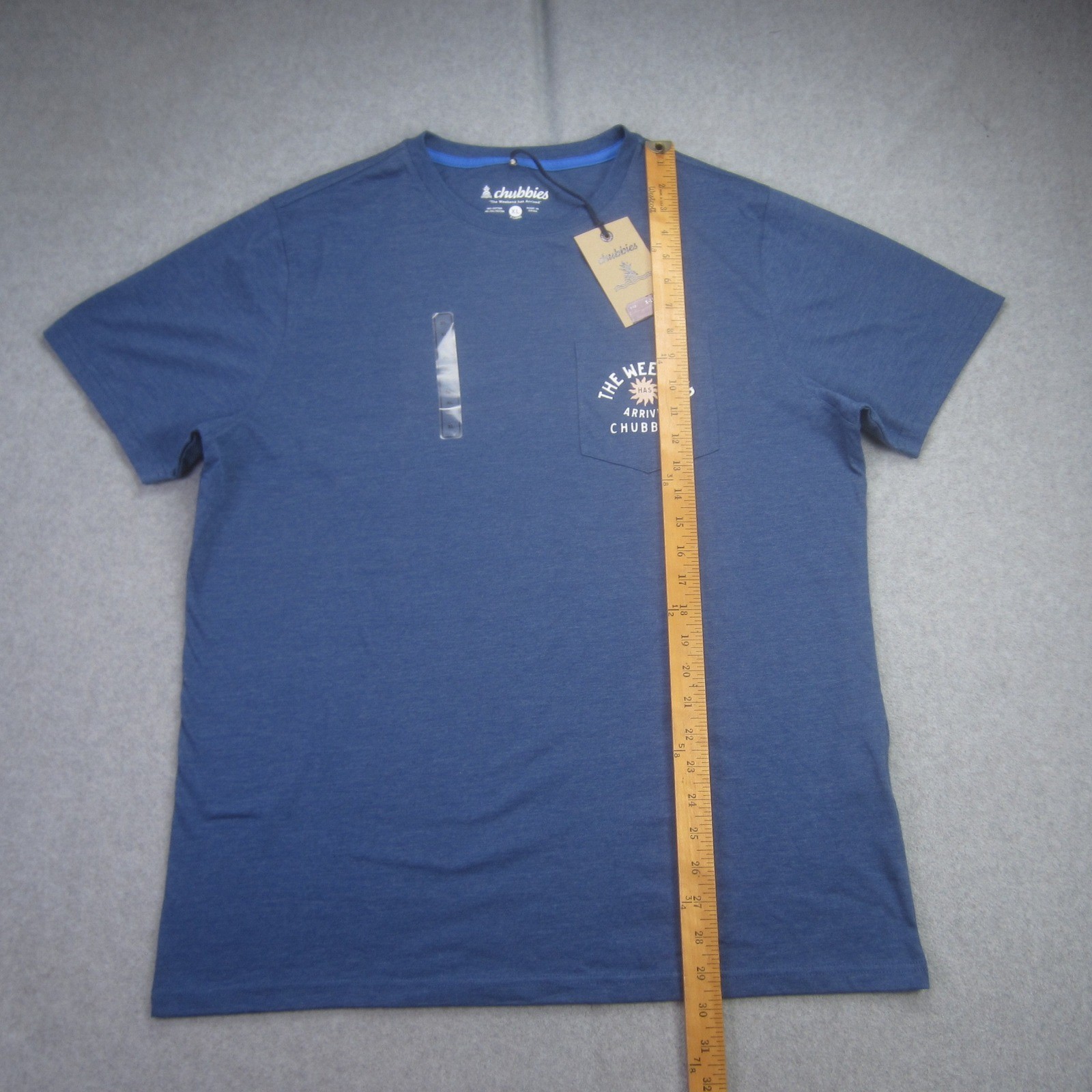 Chubbies Shirt Mens XL Blue The Weekend Has Arrived Pocket Crewneck Preppy