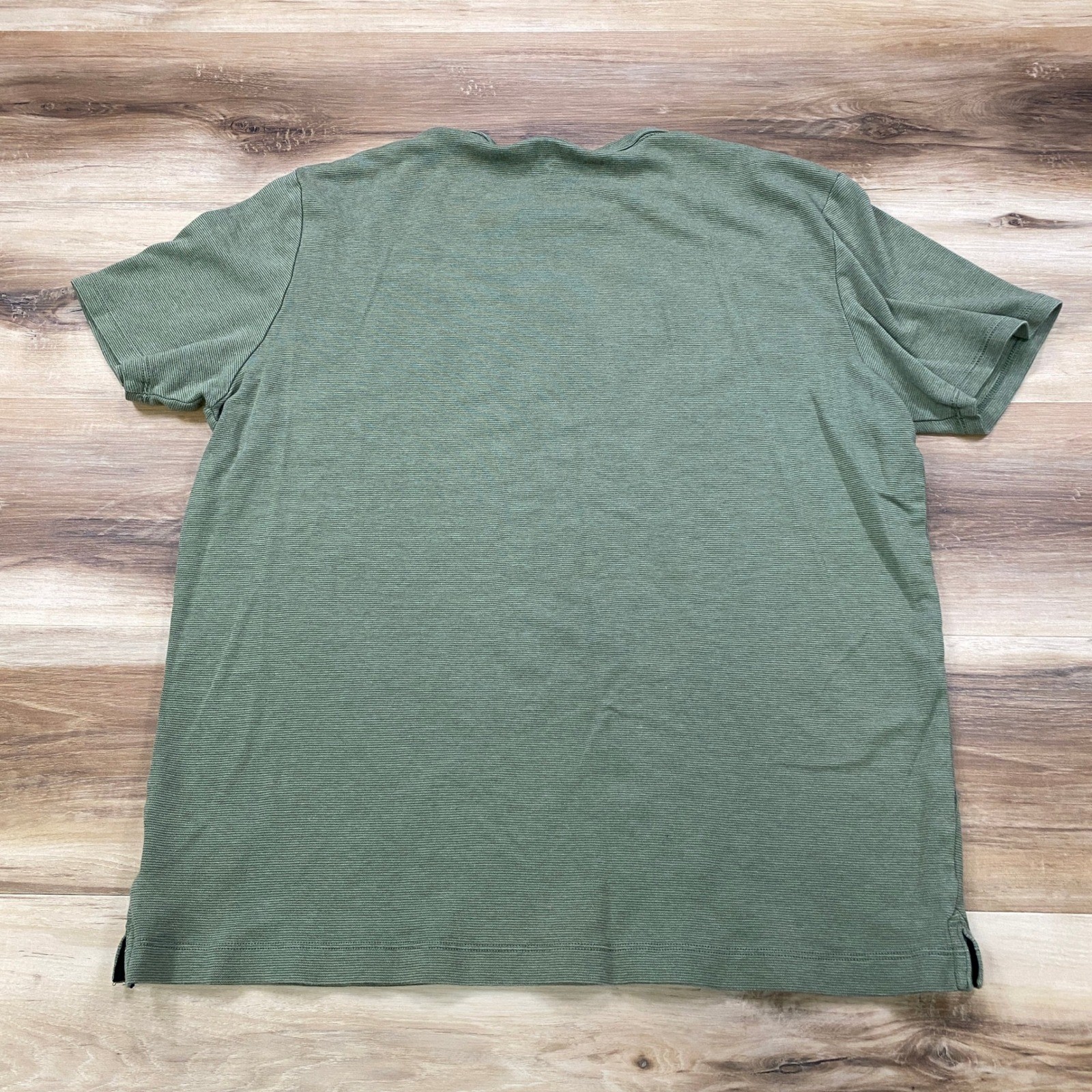 Banana Republic Tee Mens XL Luxe Touch 100% Cotton Classic Green Quiet Luxury