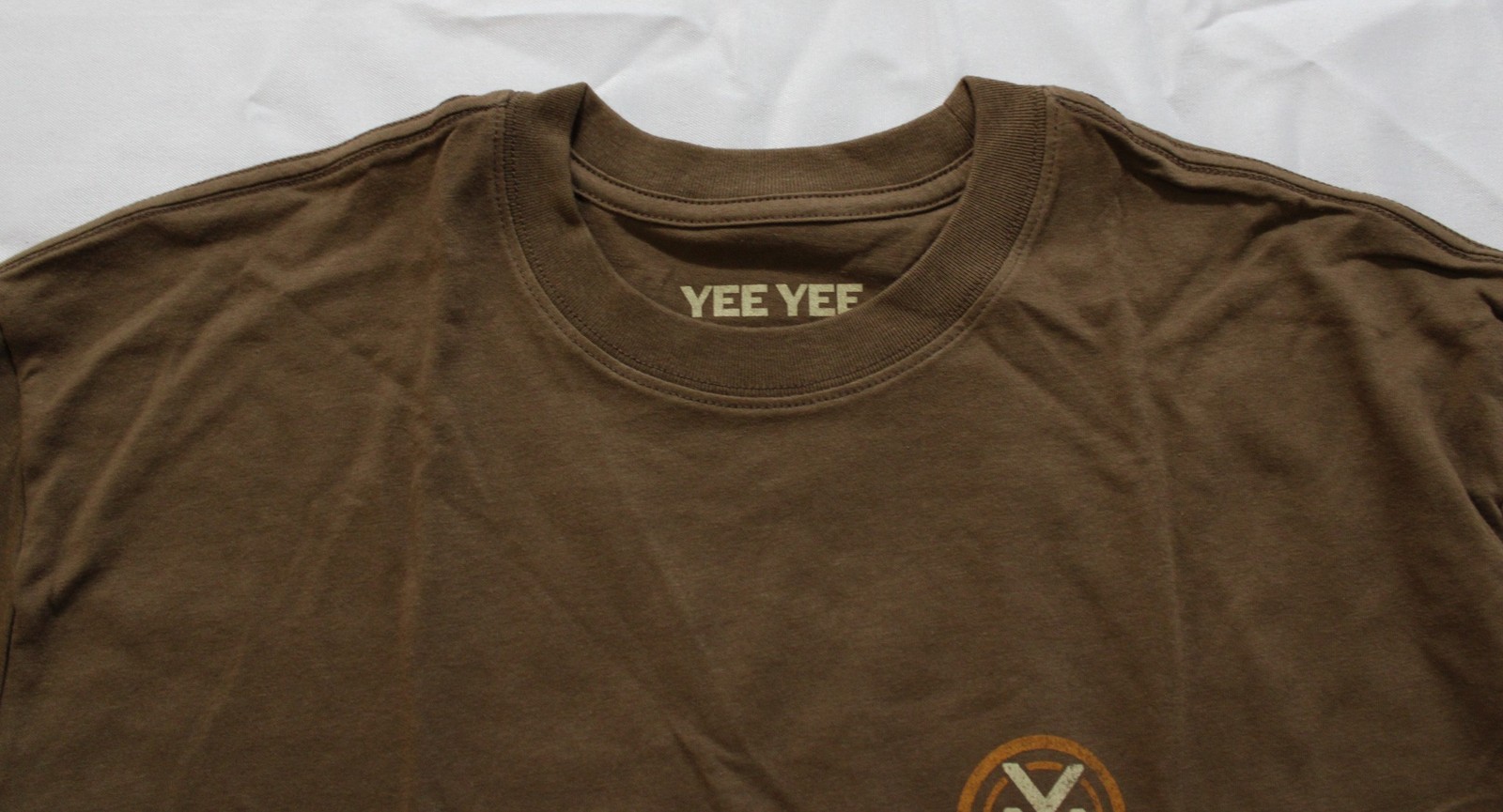 Yee Yee Men’s License To Hunt Graphic Print Tee CN6 Coyote Brown Size XL NWT