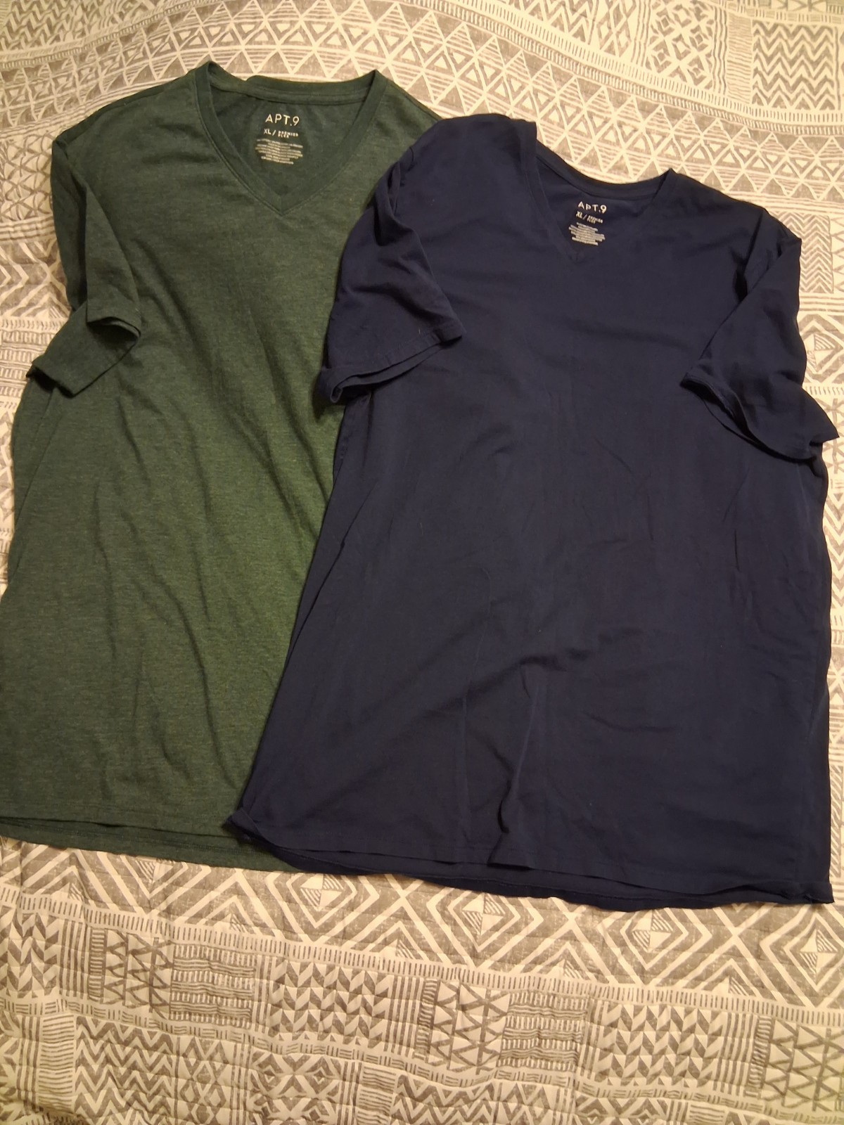 Apt. 9 Tee Shirts Lot of 2 XL Premier Flex