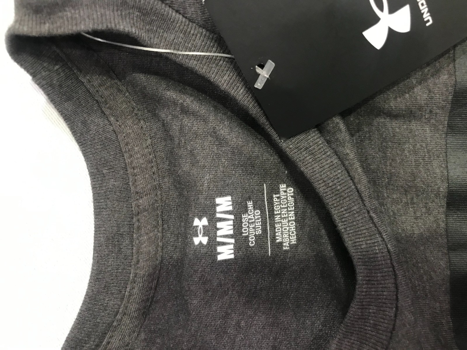Under Armour Men’s T-shirt heather gray, with black logo. NEW WITH TAGS! size M