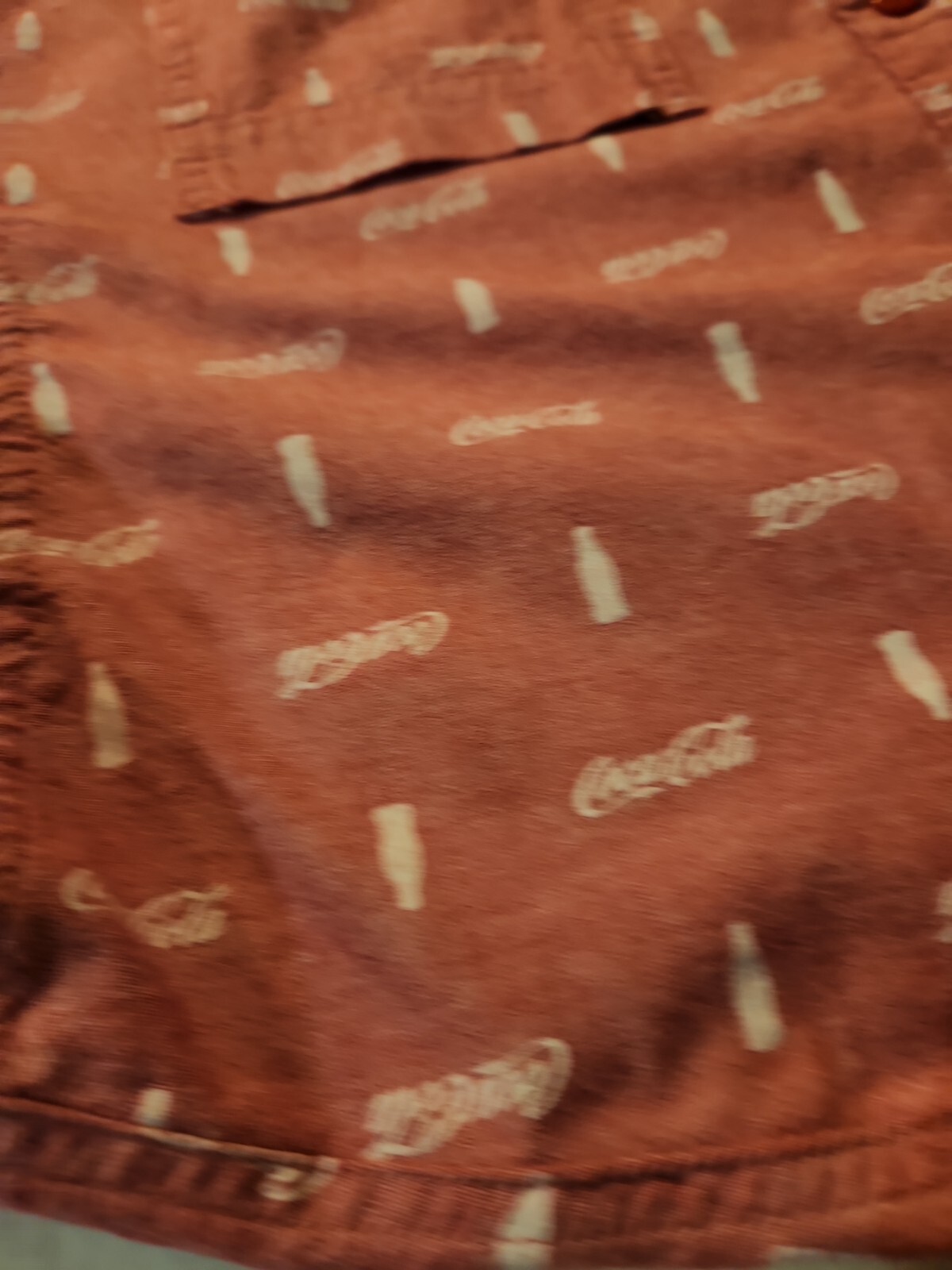 Coca Cola Print Red Shirt Size Xl Sz Lg button front Unisex Memorabilia