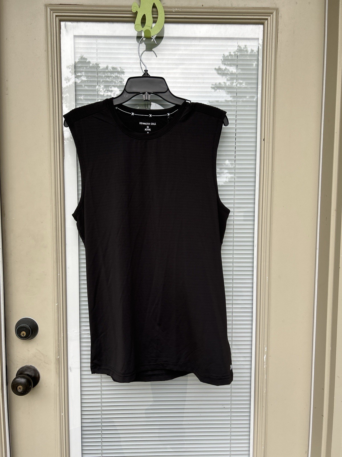 Kenneth Cole Performance Active Tank Top T-Shirt Medium FREE SHIPPING!