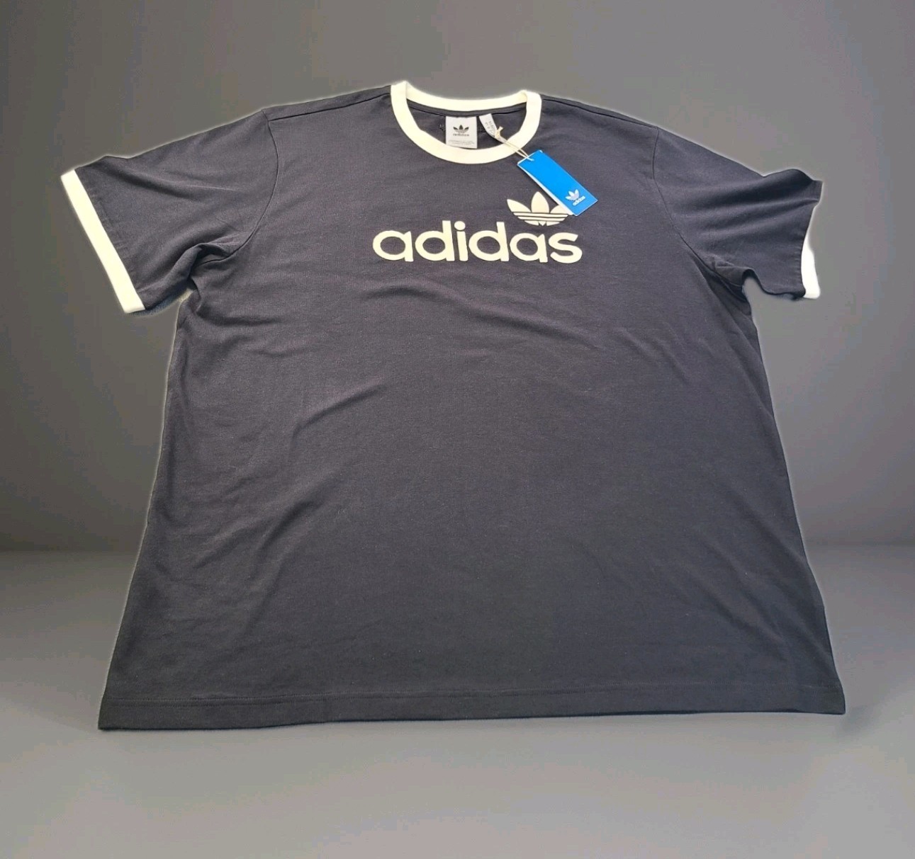 adidas Originals Men’s Simple Tee-Black JC8372 SIZE Large NEW WITH TAGS