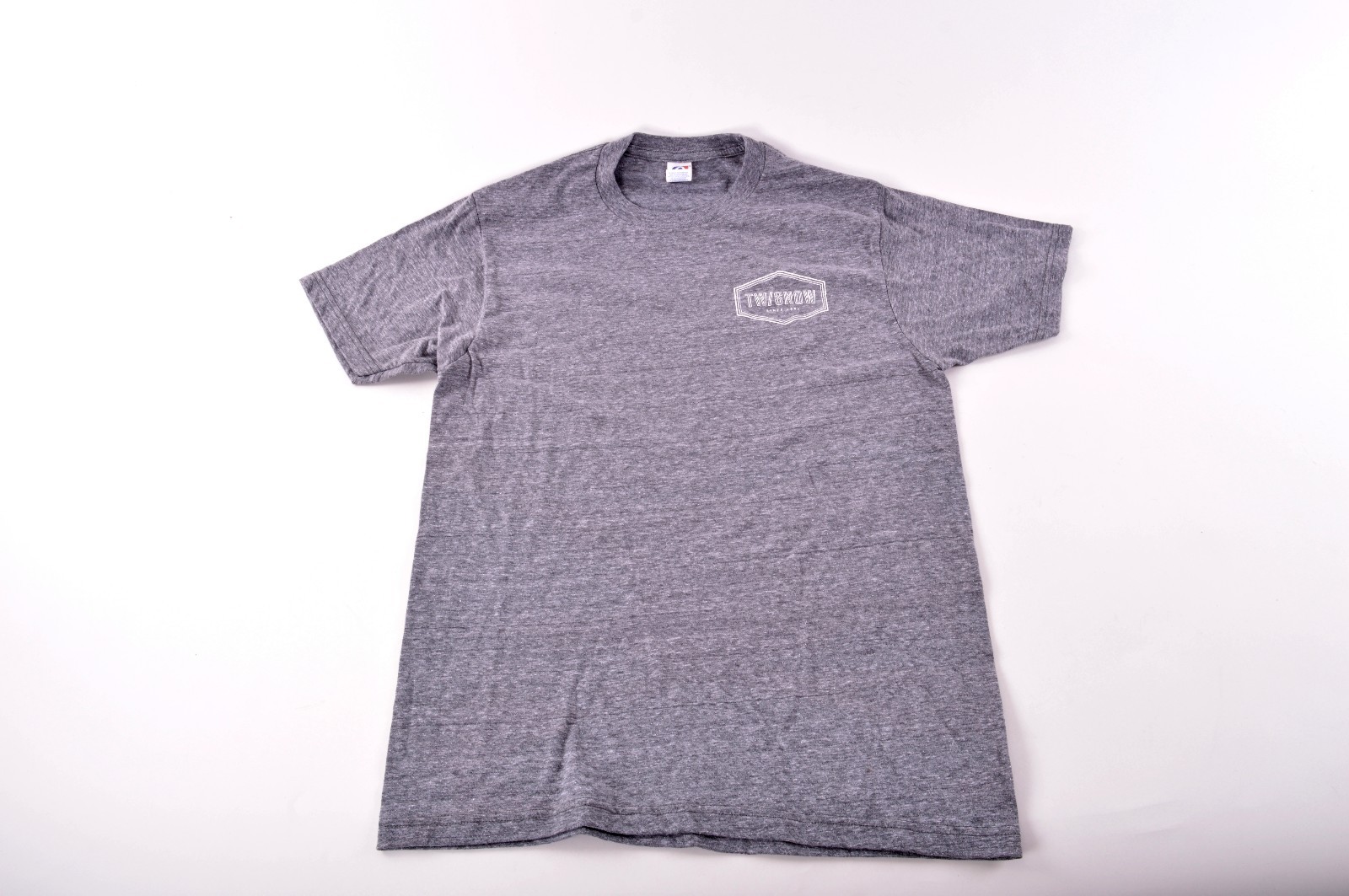 NWOT MENS OPTIMA TRI BLEND TW/SNOW T SHIRT $20 S Heather Grey