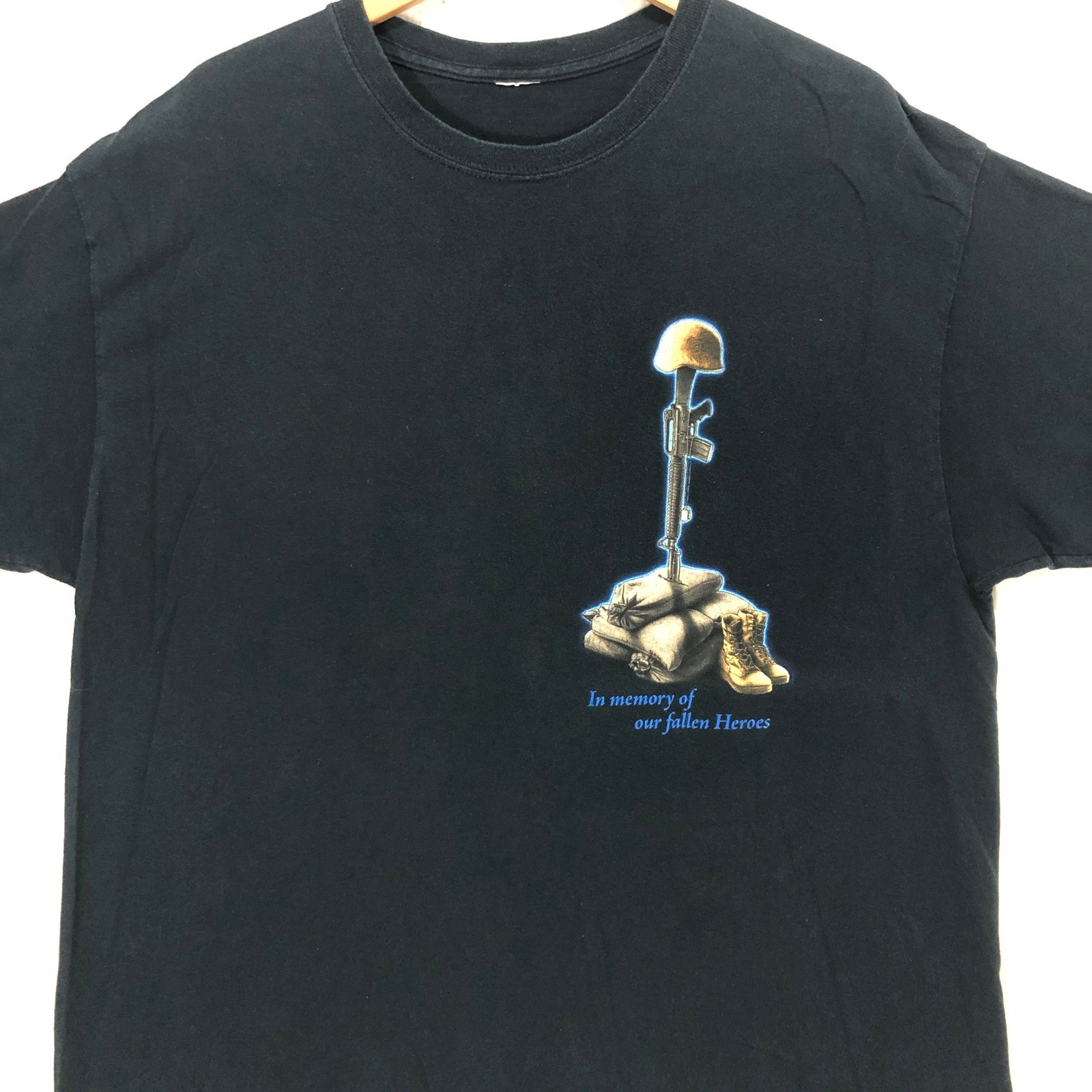In Memory Of Our Fallen Heroes Military Soldier Mens Black Graphic T Shirt
