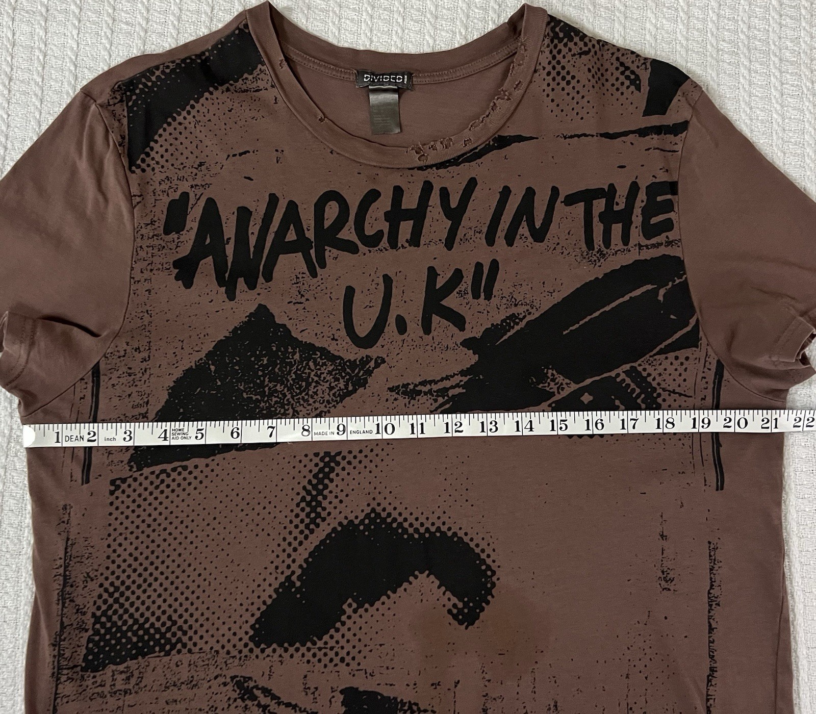 H&M Sex Pistols Anarchy in the UK Shirt LG 21” X 29” Brown Distressed