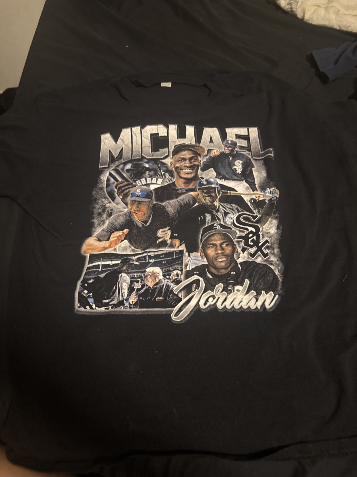 Michael Jordan White sox t shirt (XL but fits Large)