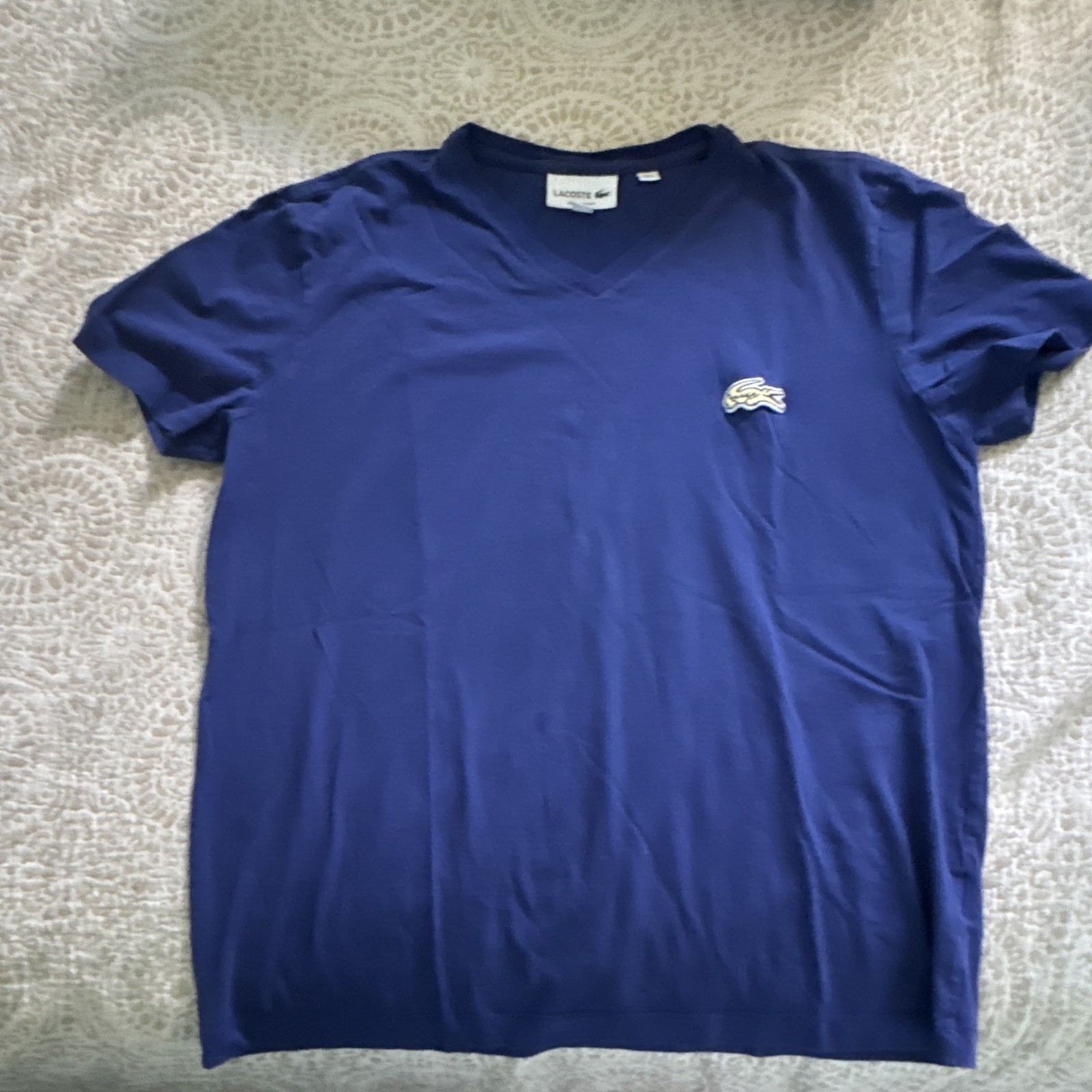 Lacoste Men’s Blue V-Neck Short Sleeve Regular Fit Logo T-Shirt Size M