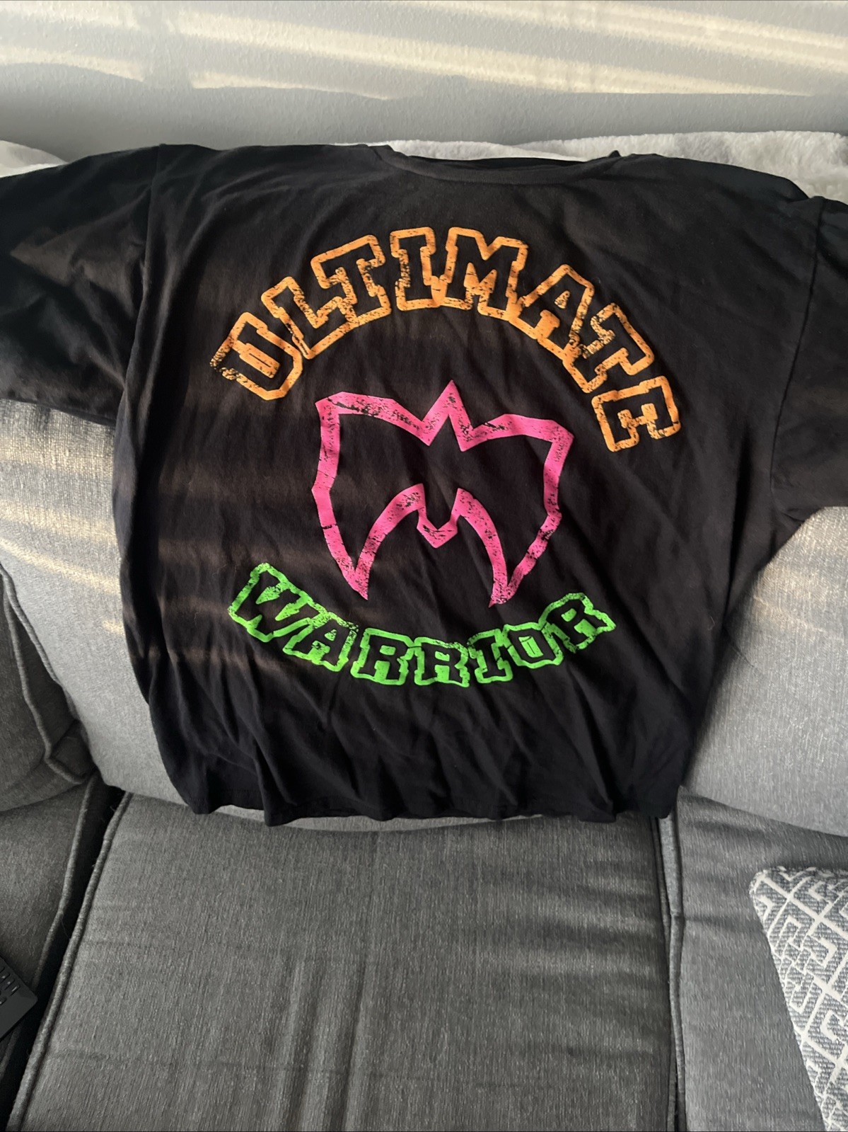 WWE ultimate warrior shirt Large